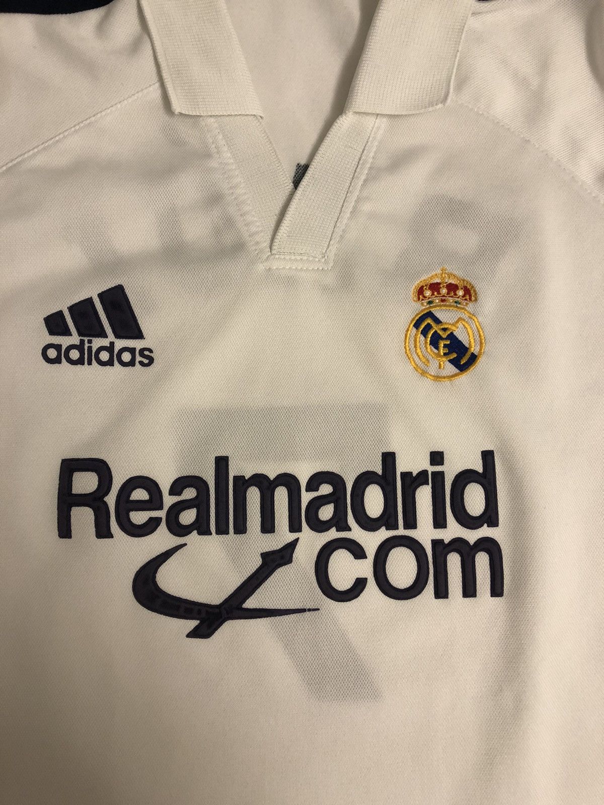 Vintage Real Madrid Raul #7 Replica Soccer Football Jersey Size US M / EU 48-50 / 2 - 3 Thumbnail