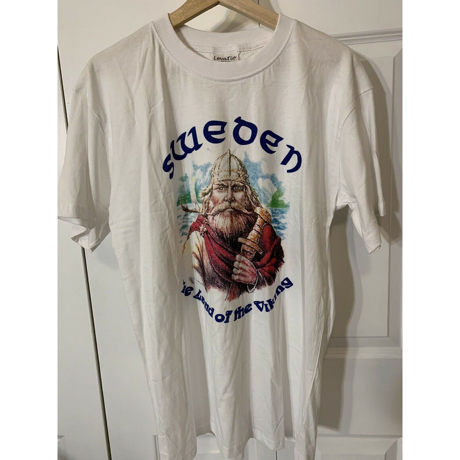 Other Vintage SWEDEN The Land of the Viking Men’s Sz L T shirt Size US L / EU 52-54 / 3 - 3 Thumbnail