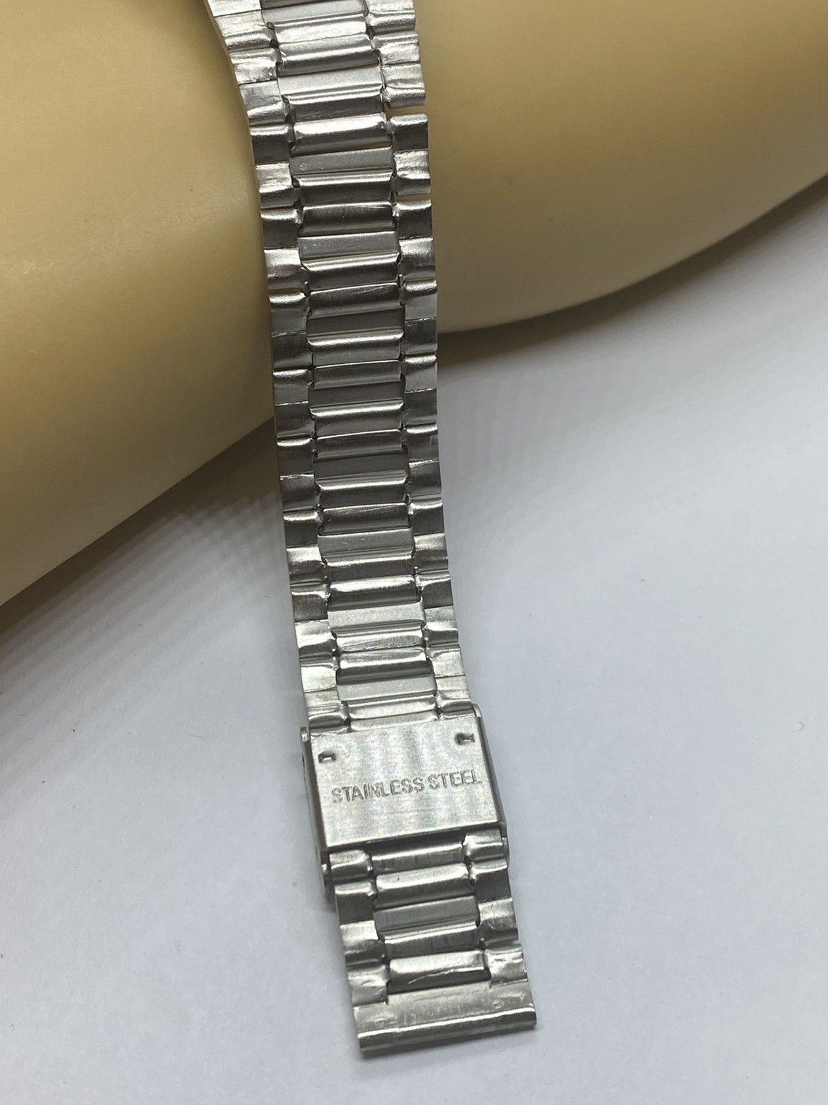 Casio Casio Stainless Steel Watch, UNISEX Size Size 32 - 9 Thumbnail