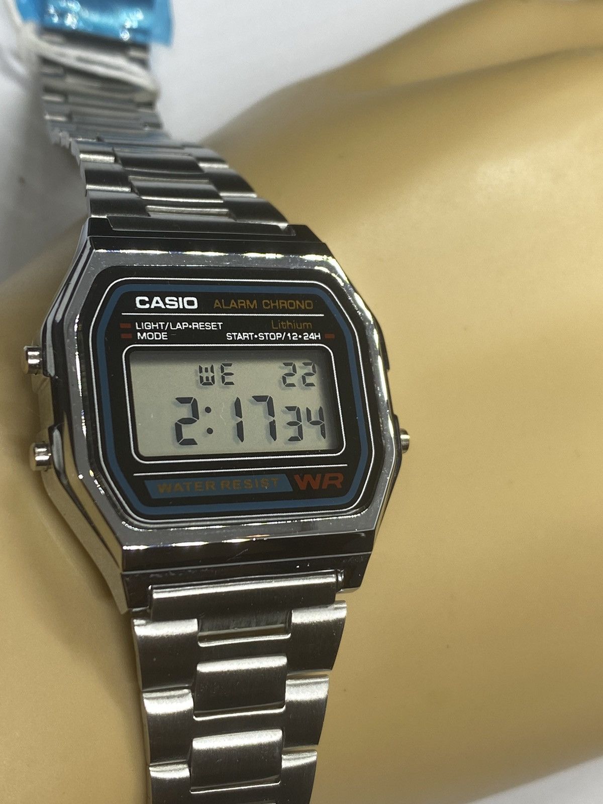 Casio Casio Stainless Steel Watch, UNISEX Size Size 32 - 4 Thumbnail