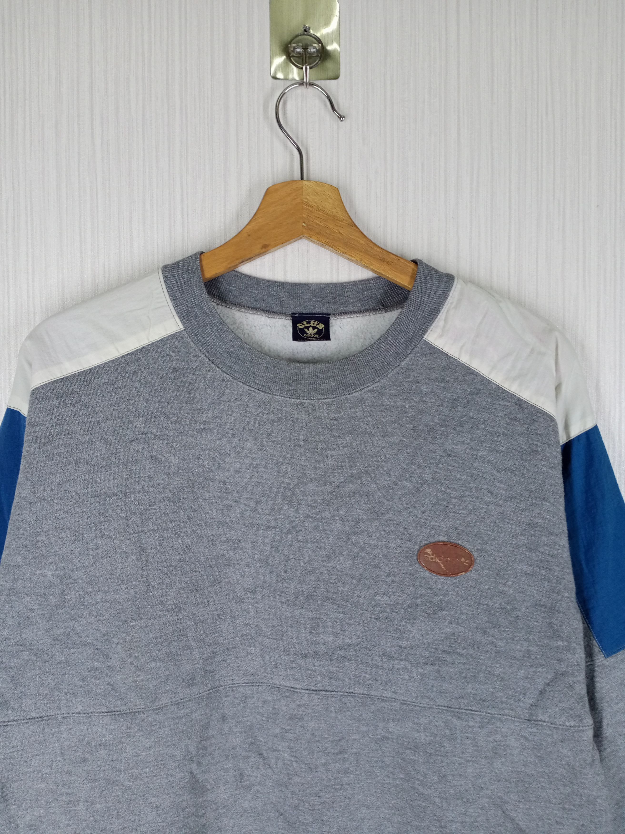 Adidas Vintage 90s Adidas Small Logo Sweatshirt Size US M / EU 48-50 / 2 - 2 Thumbnail