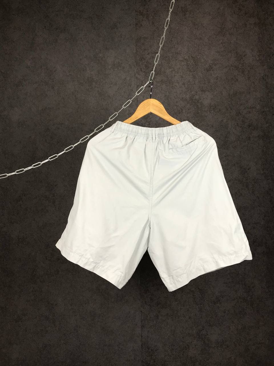 Vintage Nike swoosh streetwear vintage shorts Size US 32 / EU 48 - 5 Thumbnail
