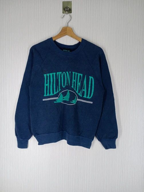 Vintage VINTAGE 90S HILTON HEAD ISLAND CREWNECK SWEATSHIRT Size US S / EU 44-46 / 1 - 1 Thumbnail