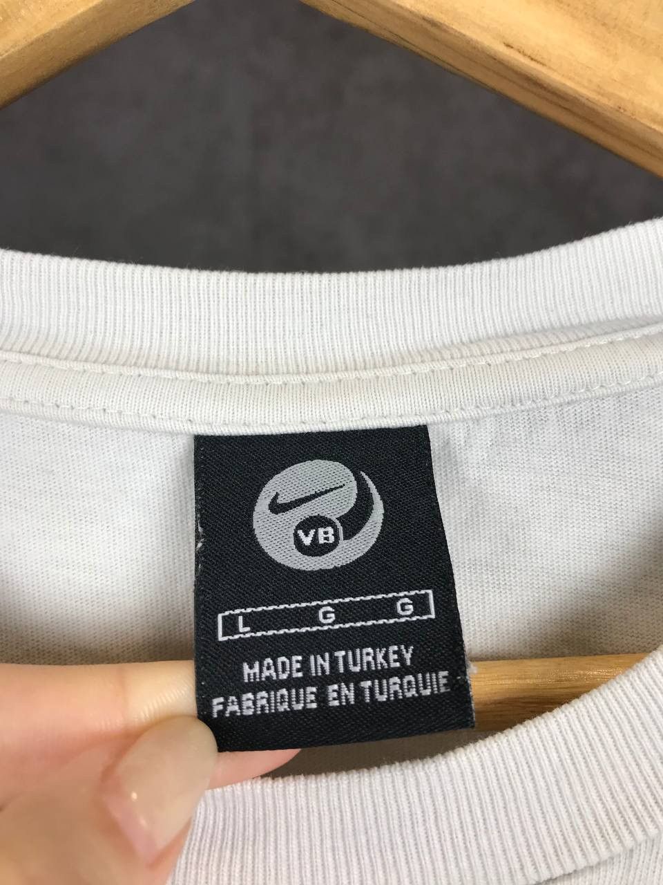 Nike × Vintage Nike VB swoosh streetwear vintage tee Size US L / EU 52-54 / 3 - 3 Thumbnail
