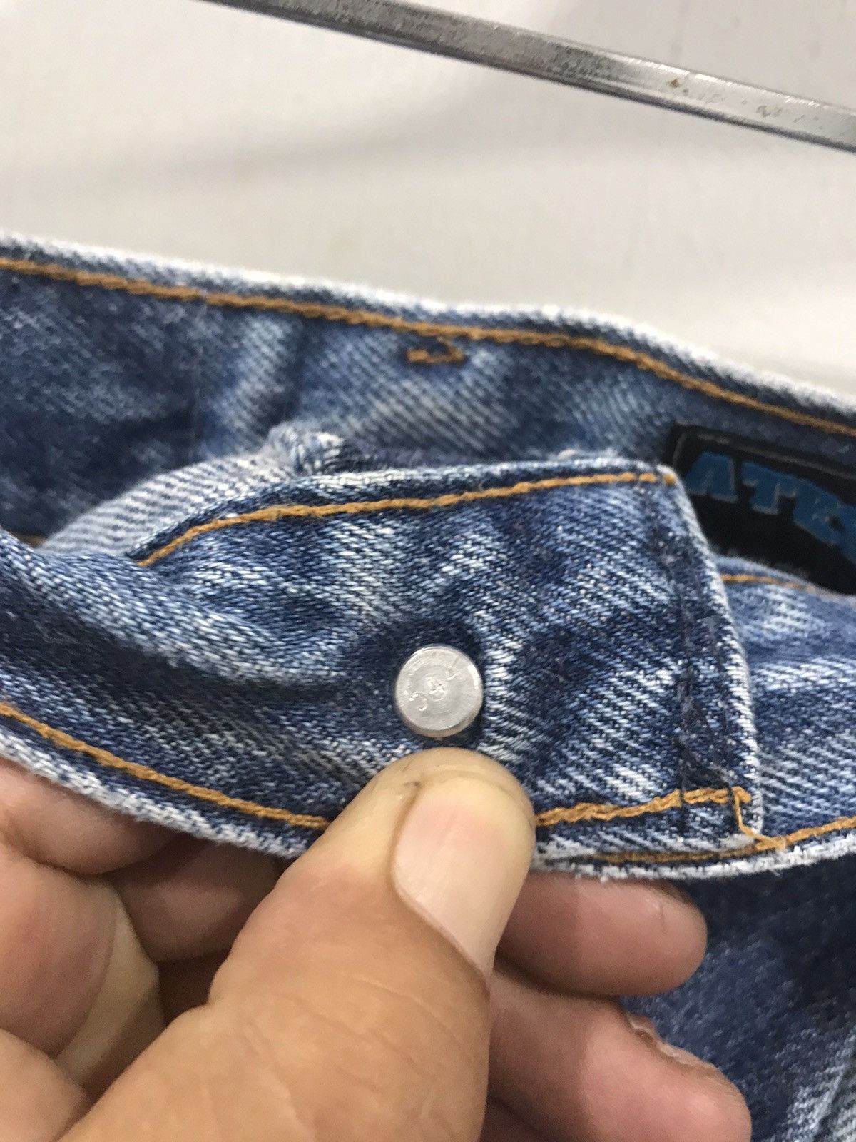 Japanese Brand Vintage Levis Reconstruct by Disuniversity Japan Short Jean Size US 31 - 10 Thumbnail