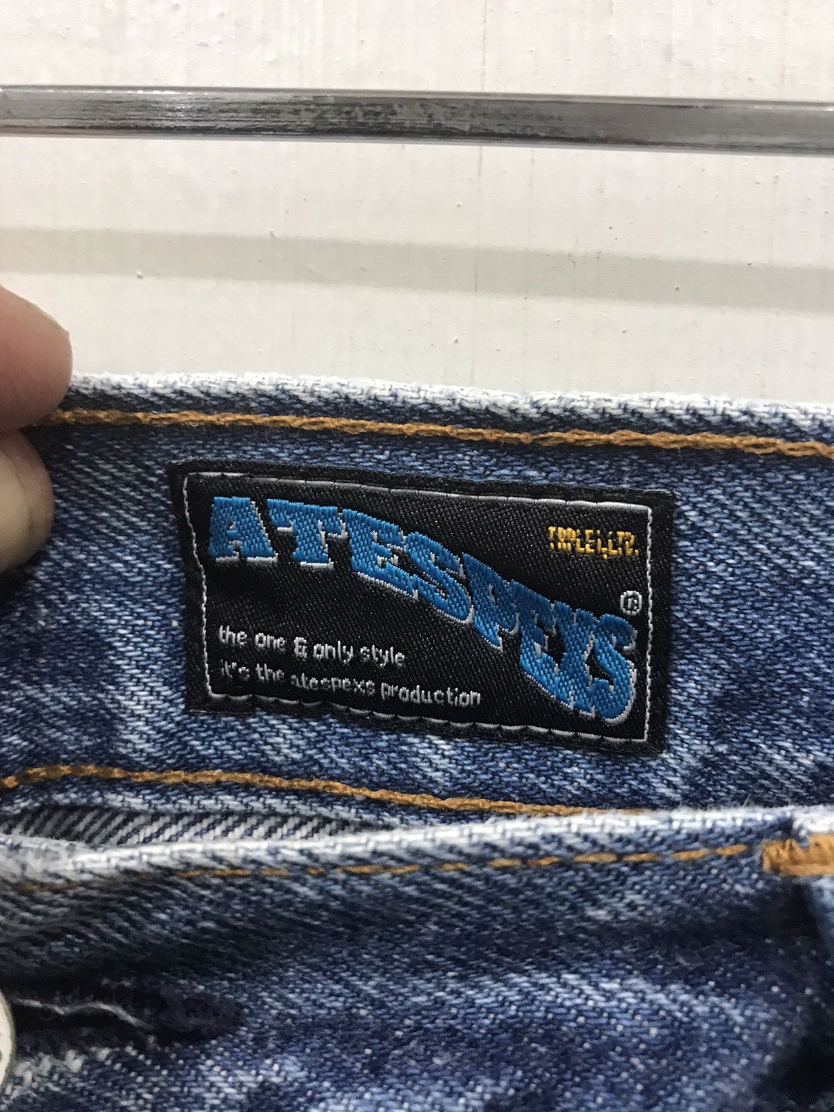 Japanese Brand Vintage Levis Reconstruct by Disuniversity Japan Short Jean Size US 31 - 9 Thumbnail