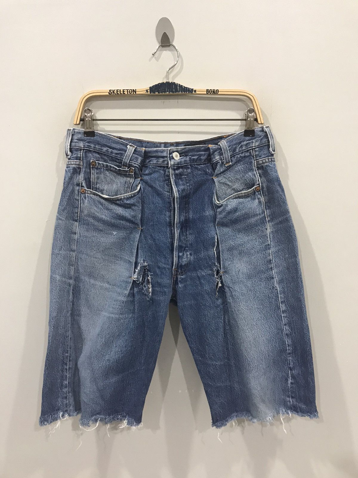 Japanese Brand Vintage Levis Reconstruct by Disuniversity Japan Short Jean Size US 31 - 3 Thumbnail