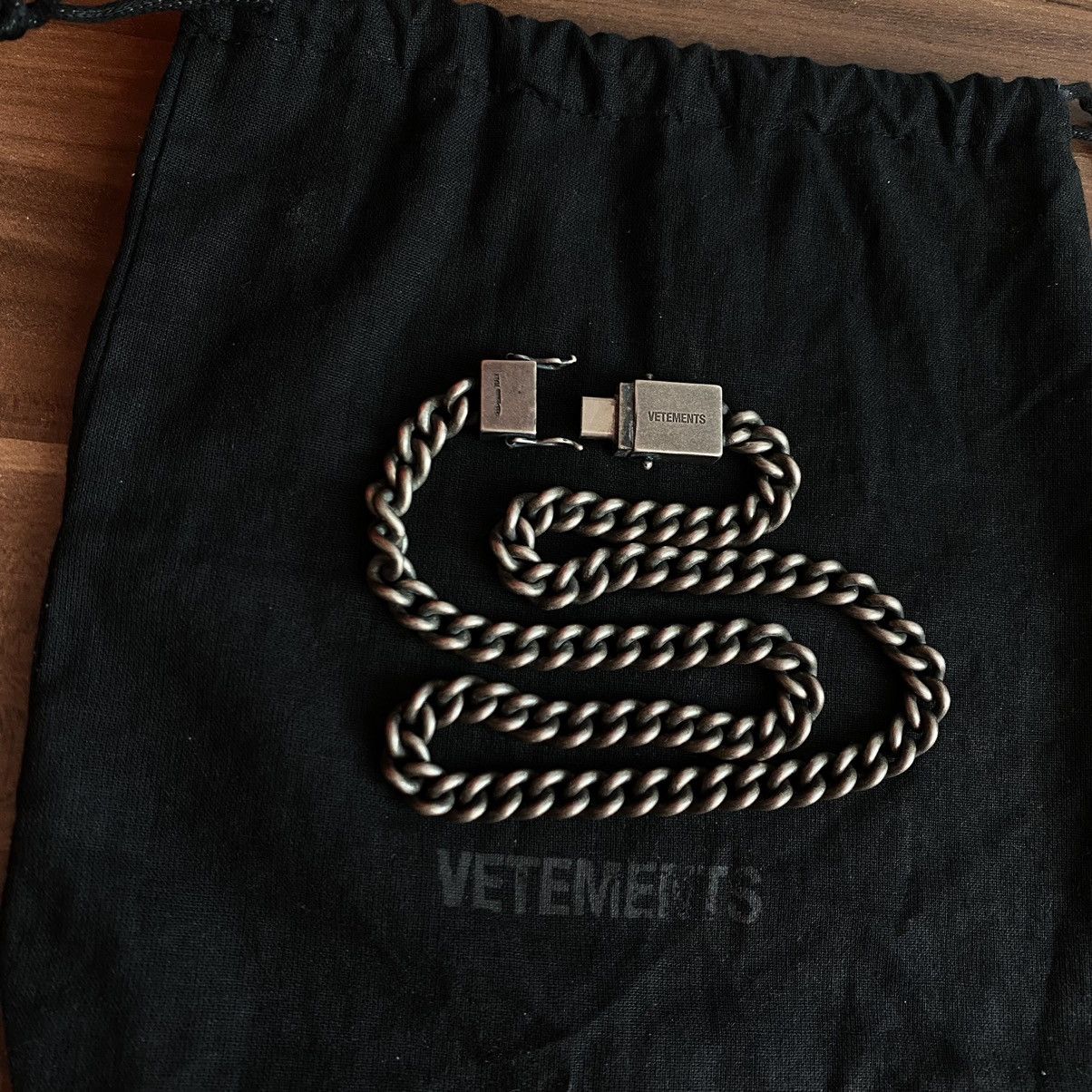 image of Vetements Usb Chain Metal Necklace, Men's