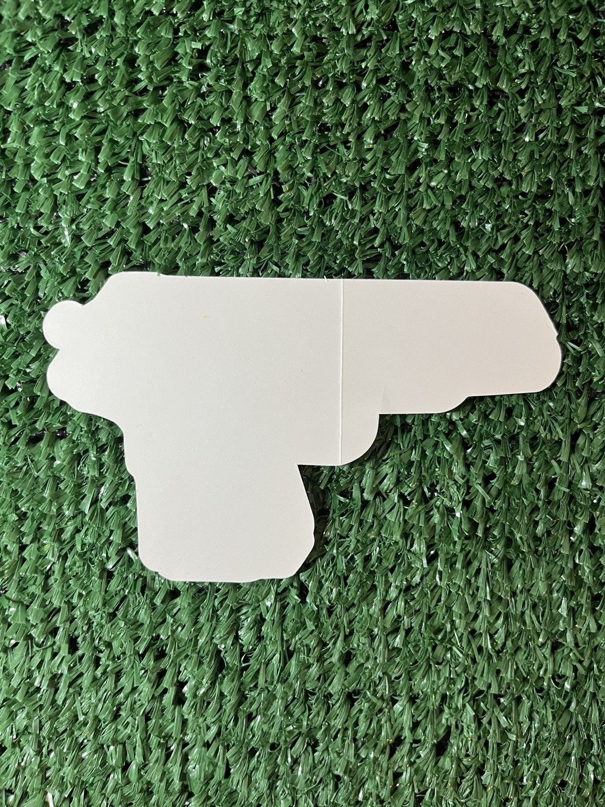 Supreme Supreme Mendini Gun Sticker Size ONE SIZE - 2 Thumbnail