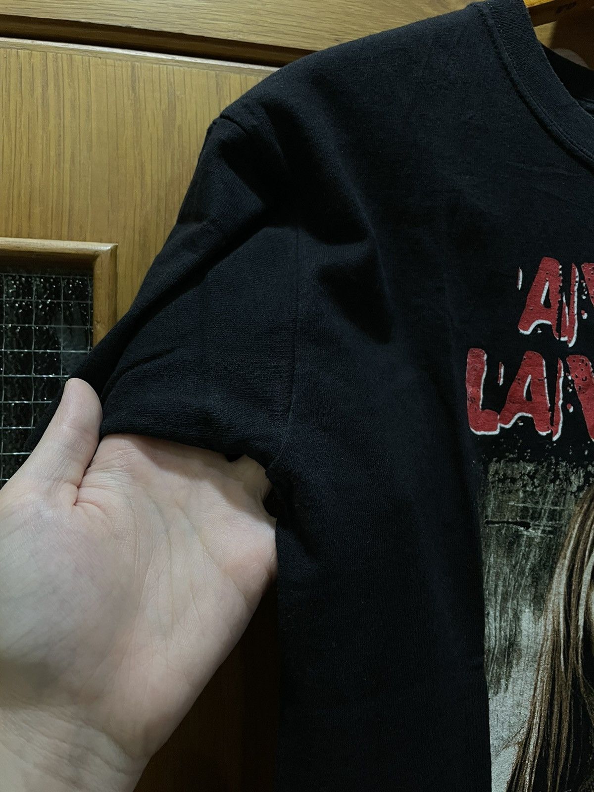 Band Tees VINTAGE 2004 AVRIL LAVIGNE TOUR T-SHIRT Size US S / EU 44-46 / 1 - 5 Thumbnail