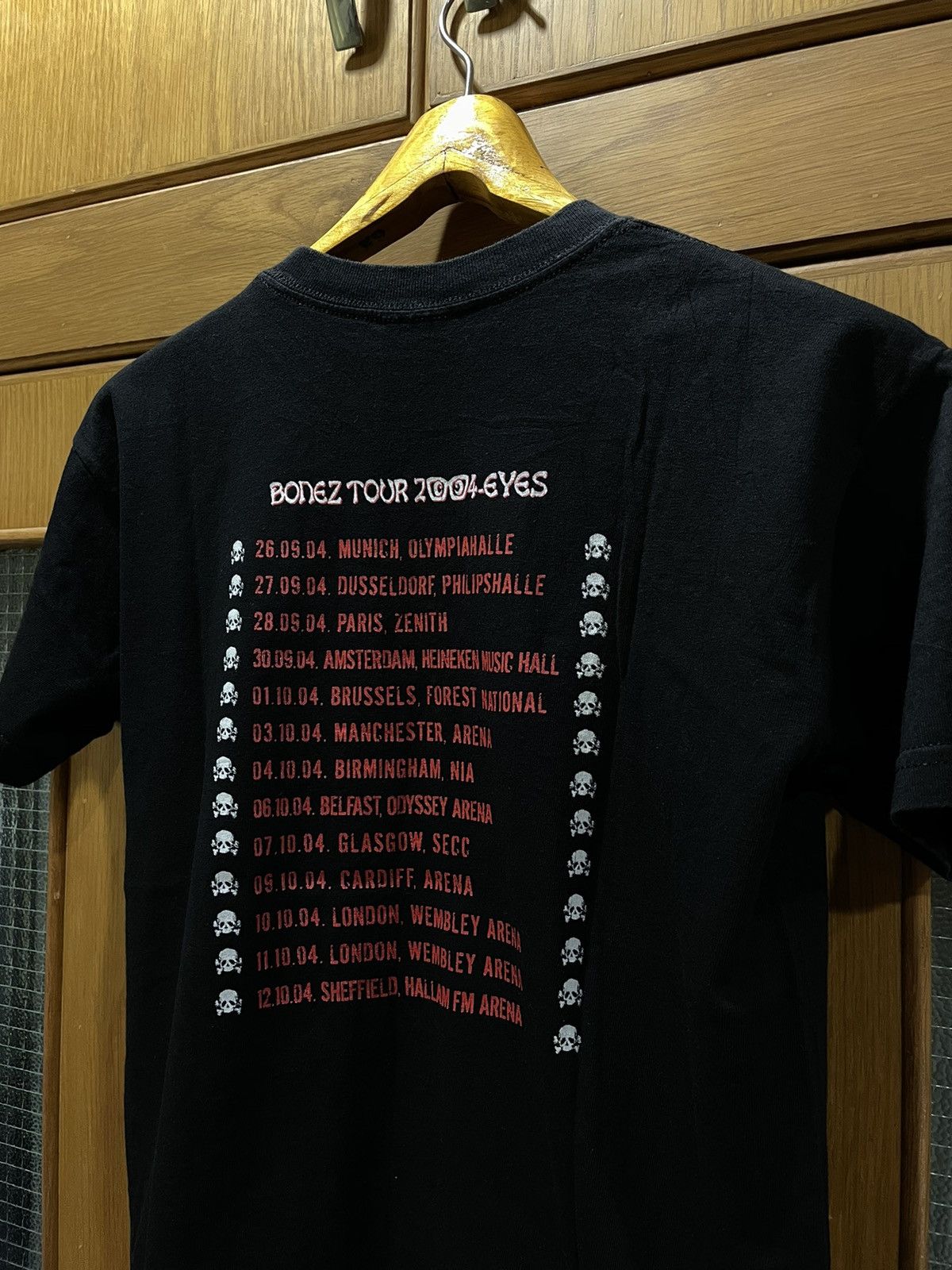 Band Tees VINTAGE 2004 AVRIL LAVIGNE TOUR T-SHIRT Size US S / EU 44-46 / 1 - 2 Thumbnail