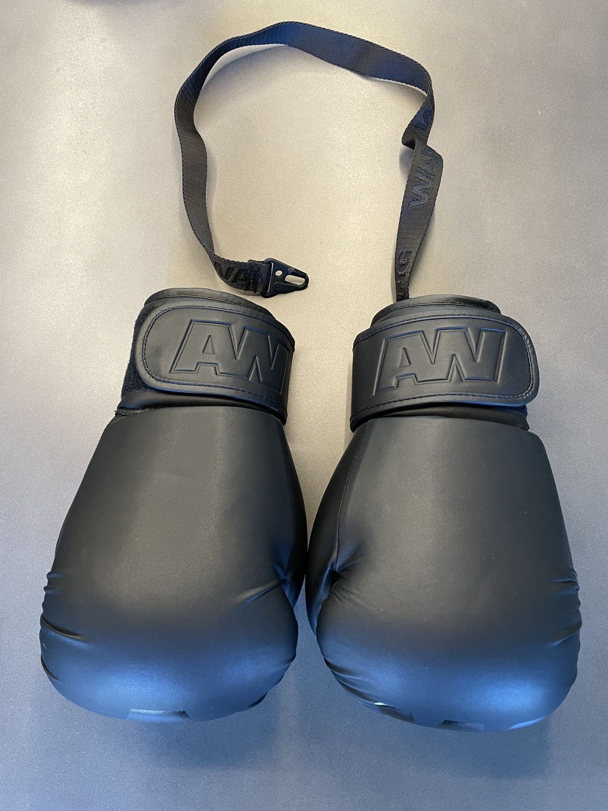 Alexander Wang × H&M Alexander Wang x H&M boxing gloves Size ONE SIZE - 1 Thumbnail