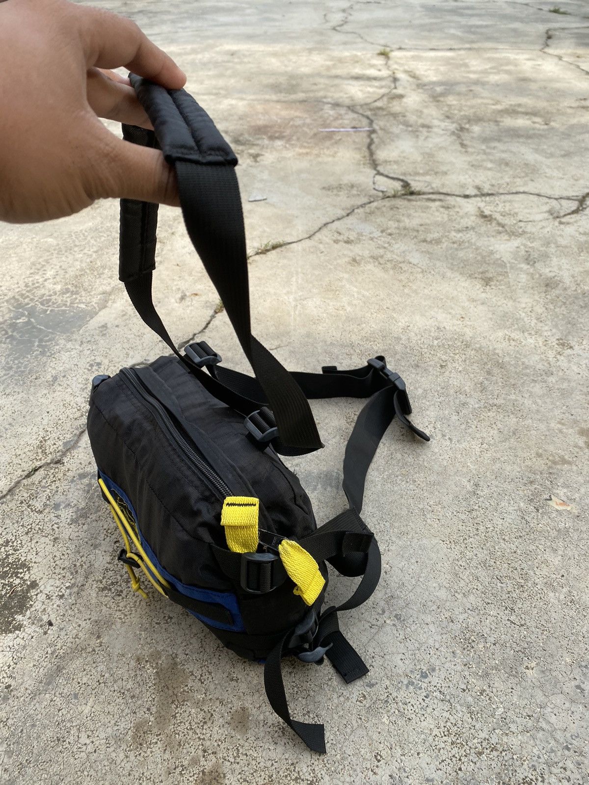 American Apparel Vintage MOUNTAINSMITH 2in1 Shoulder and Waist Bag USA Brand Size ONE SIZE - 11 Thumbnail