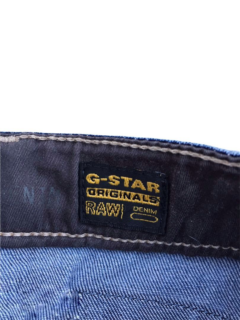 Last drop! 96 G Star Raw buckle back stretchable skinny fit