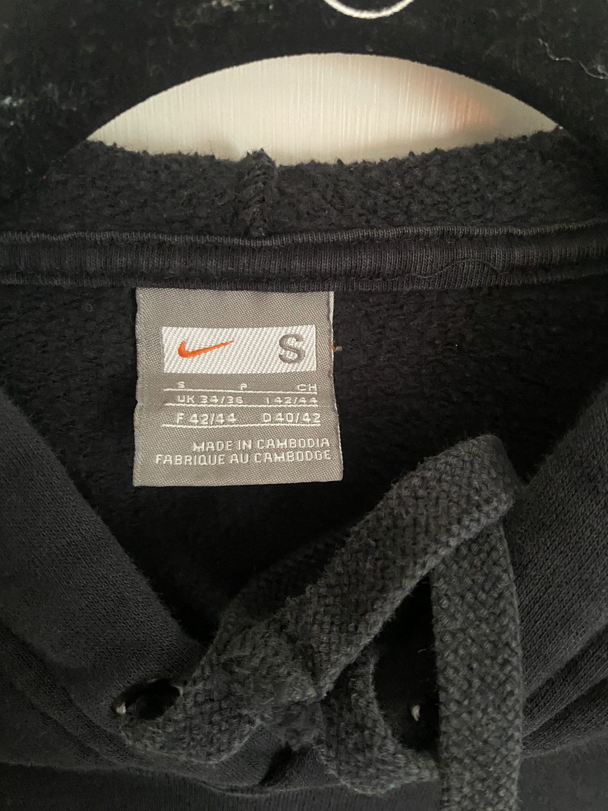 Vintage Nike Embroidered Black Football Hoodie W Red Swoosh