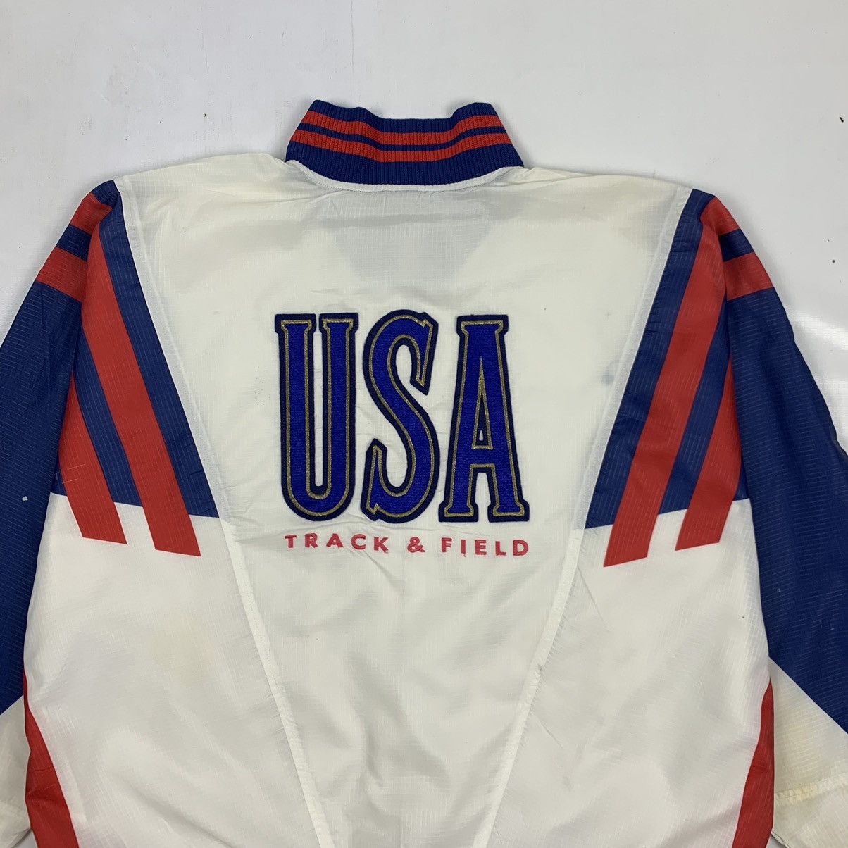 Nike Vintage Nike USA Colour Block Light Zipper Jacket Size US M / EU 48-50 / 2 - 8 Thumbnail