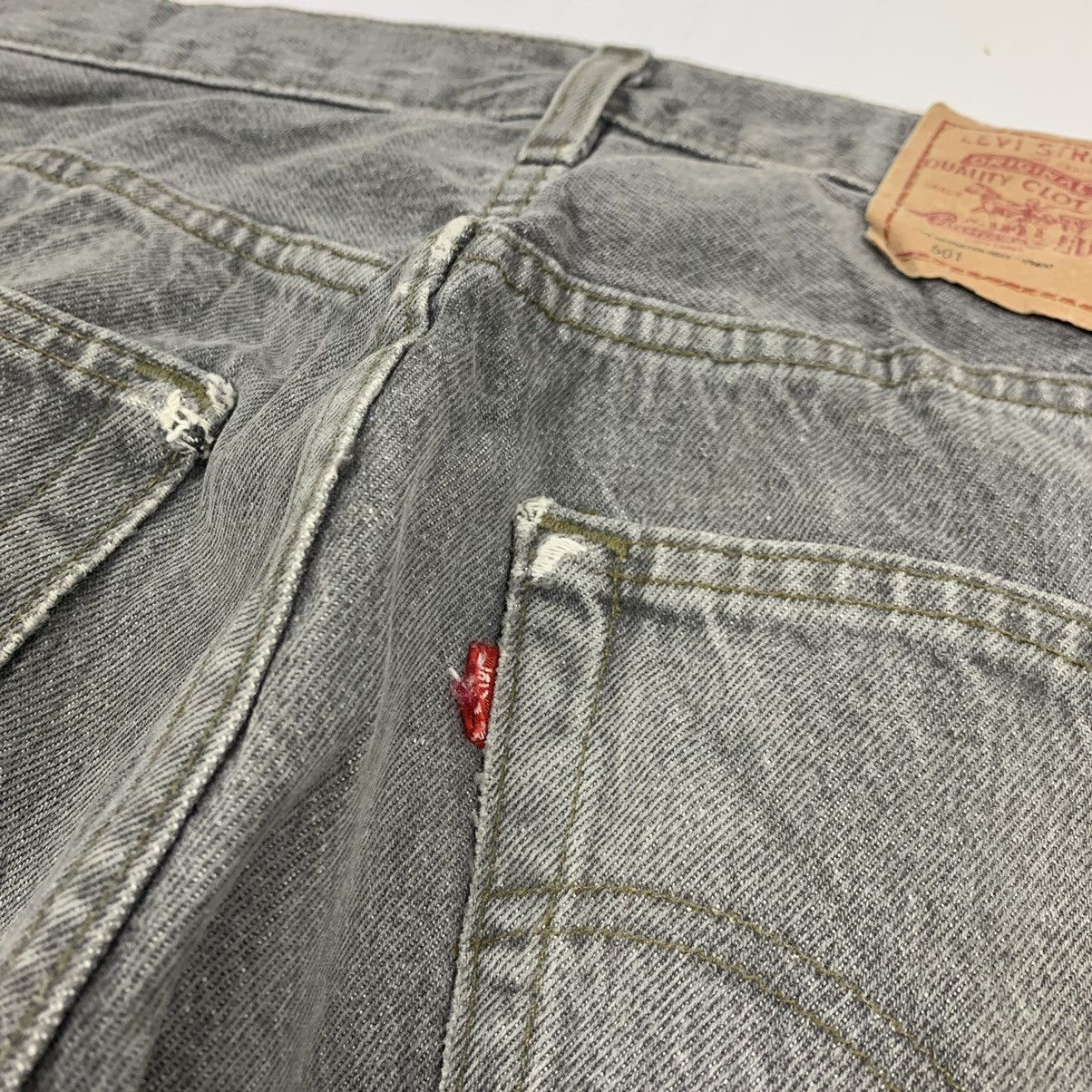 Levi's × Levi's Vintage Clothing × Vintage Vintage Levi’s 501 Denim Jeans Pant Size US 31 - 10 Thumbnail