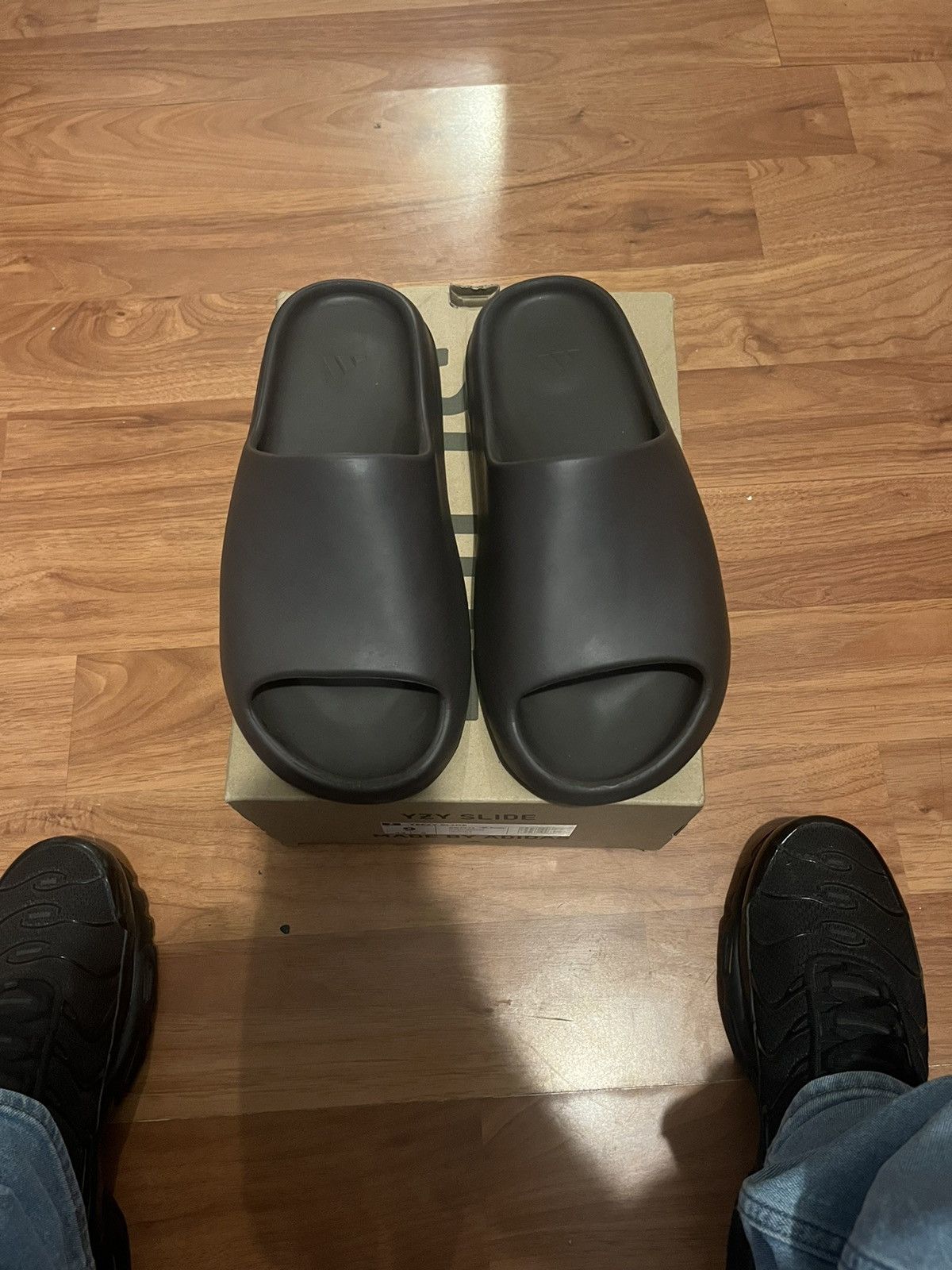 yeezy brown slide
