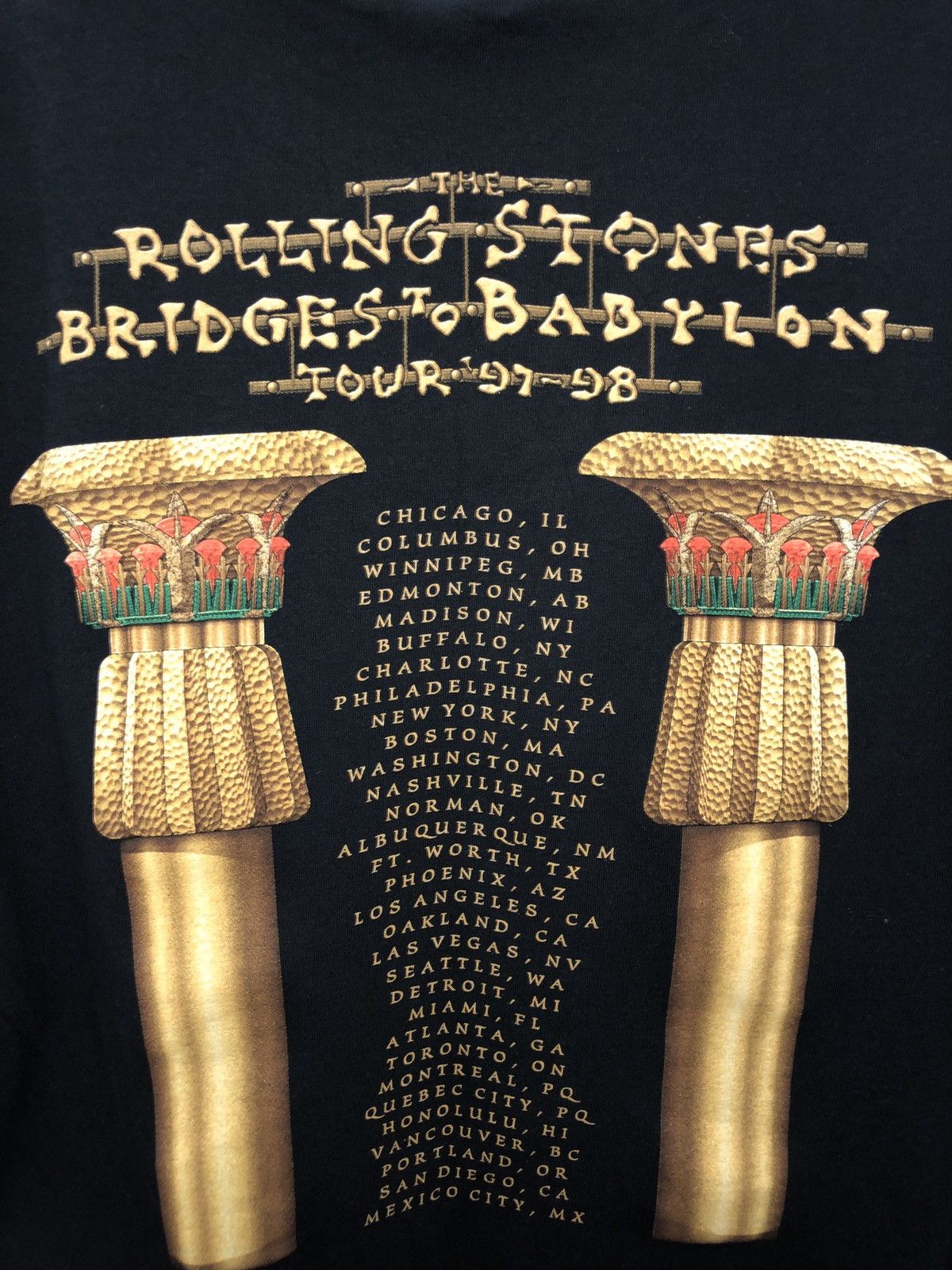 Anvil × The Rolling Stones × Vintage 1997/98 Rolling Stones Bridges Of Babylon Band Tour Vintage Size US L / EU 52-54 / 3 - 4 Thumbnail