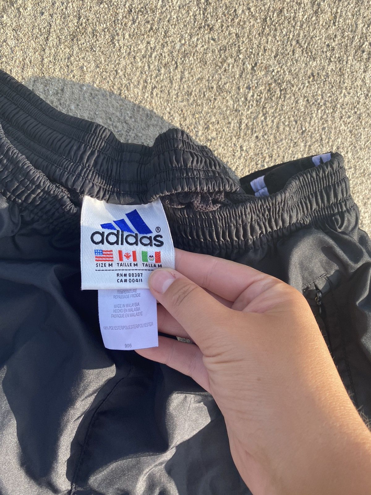 Adidas Medium adidas sweatpants Size US 30 / EU 46 - 5 Thumbnail