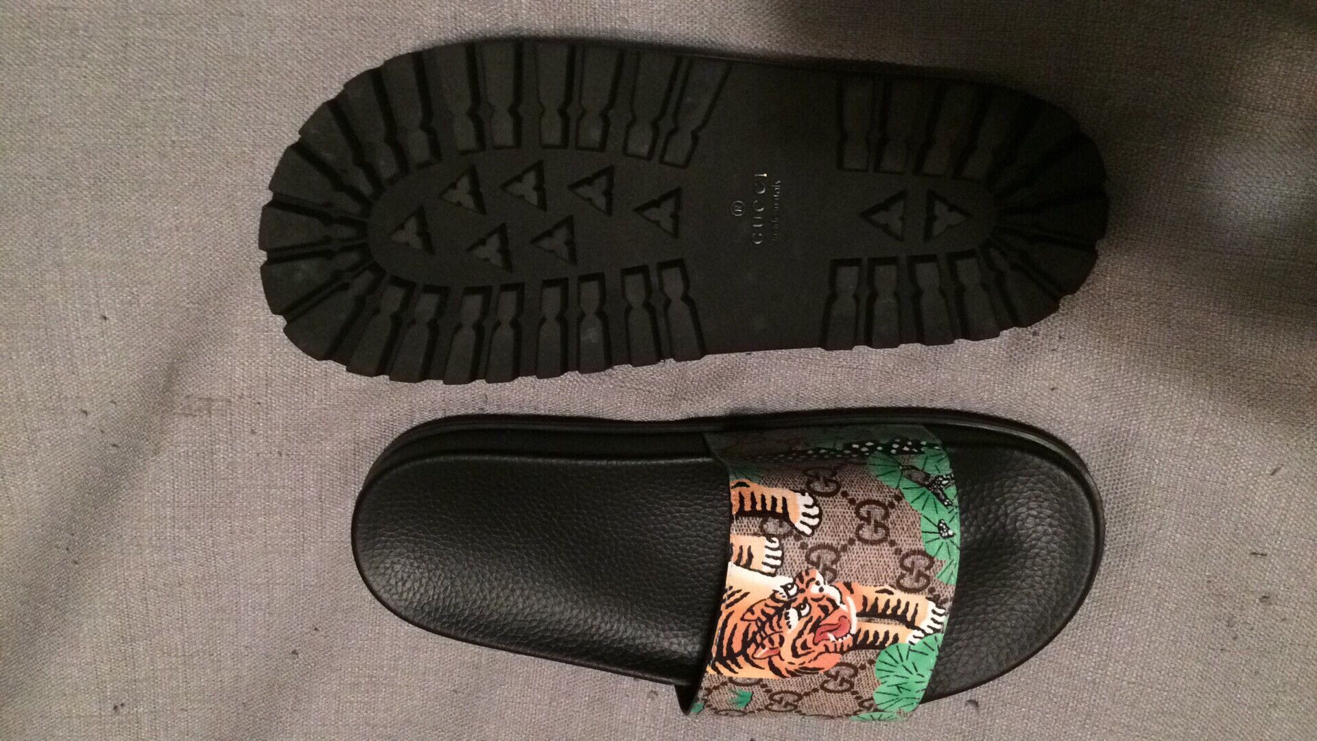 Gucci Bengal Slide Flip Flops