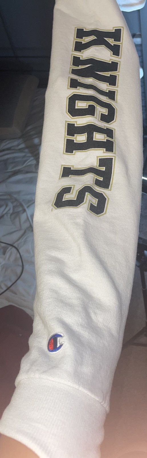 Champion × Vintage White UCF Champion Hoodie (L) Size US L / EU 52-54 / 3 - 4 Thumbnail