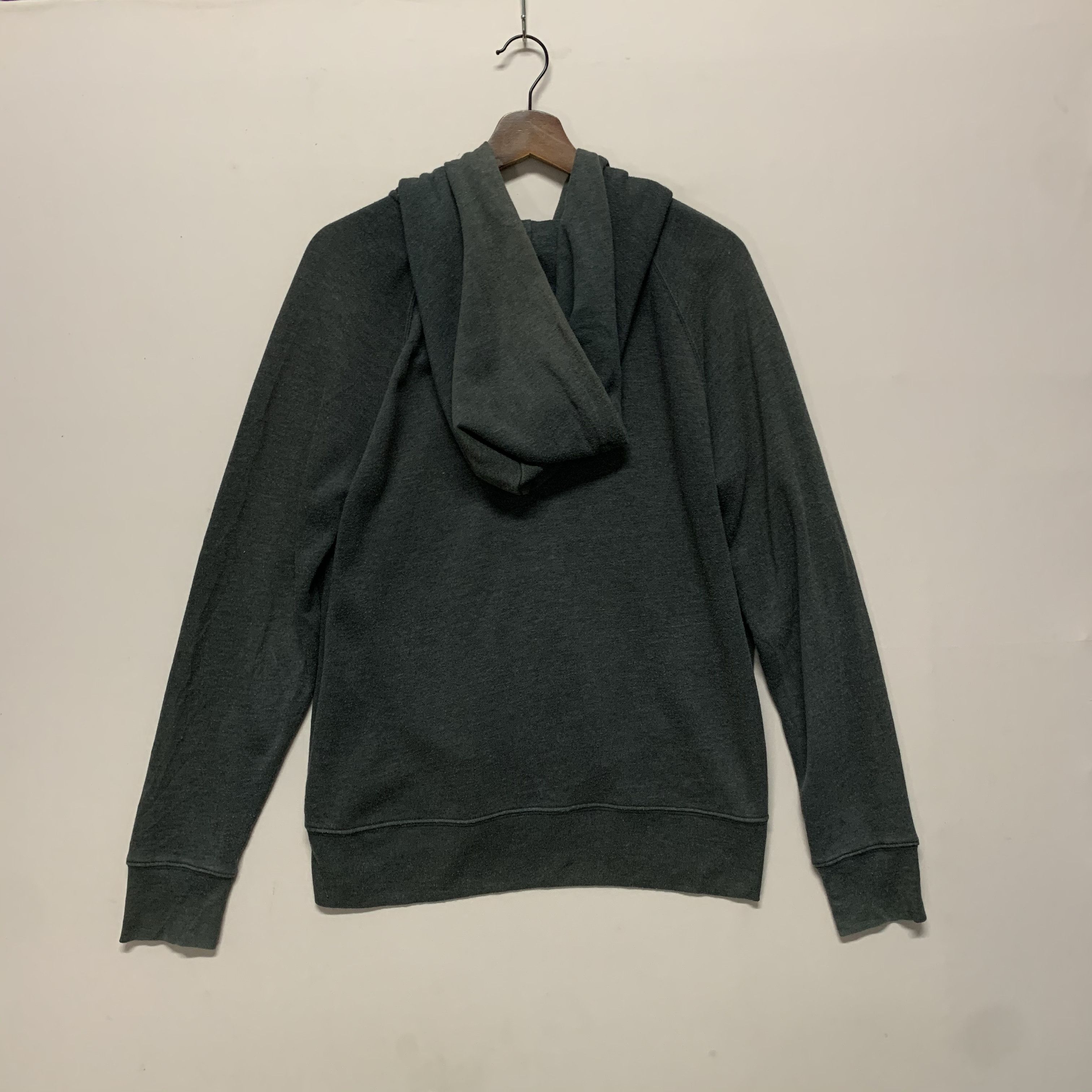 Gap Vintage Gap Spell Out Streetwear Hooded Sweatshirt Size US L / EU 52-54 / 3 - 7 Thumbnail