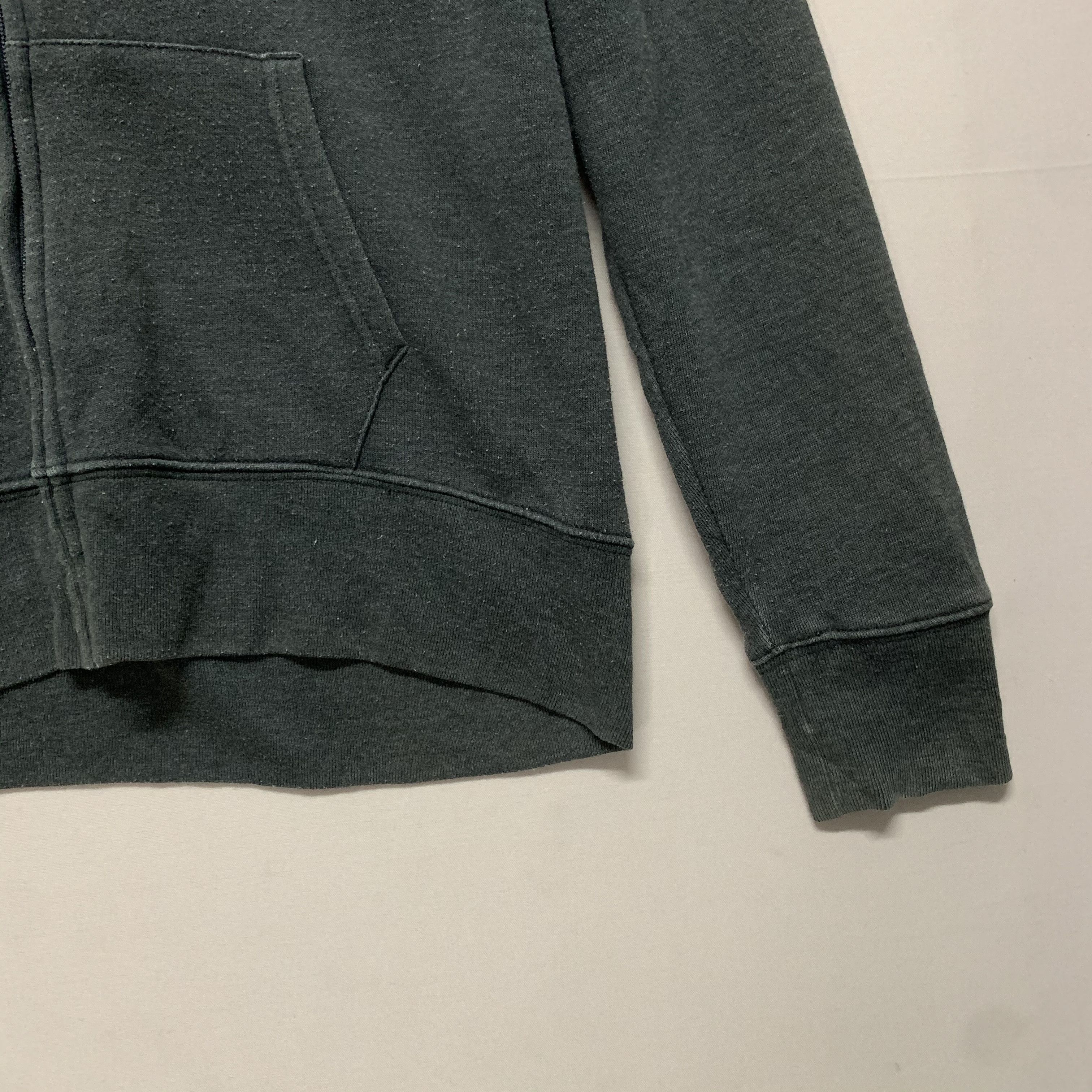 Gap Vintage Gap Spell Out Streetwear Hooded Sweatshirt Size US L / EU 52-54 / 3 - 5 Thumbnail