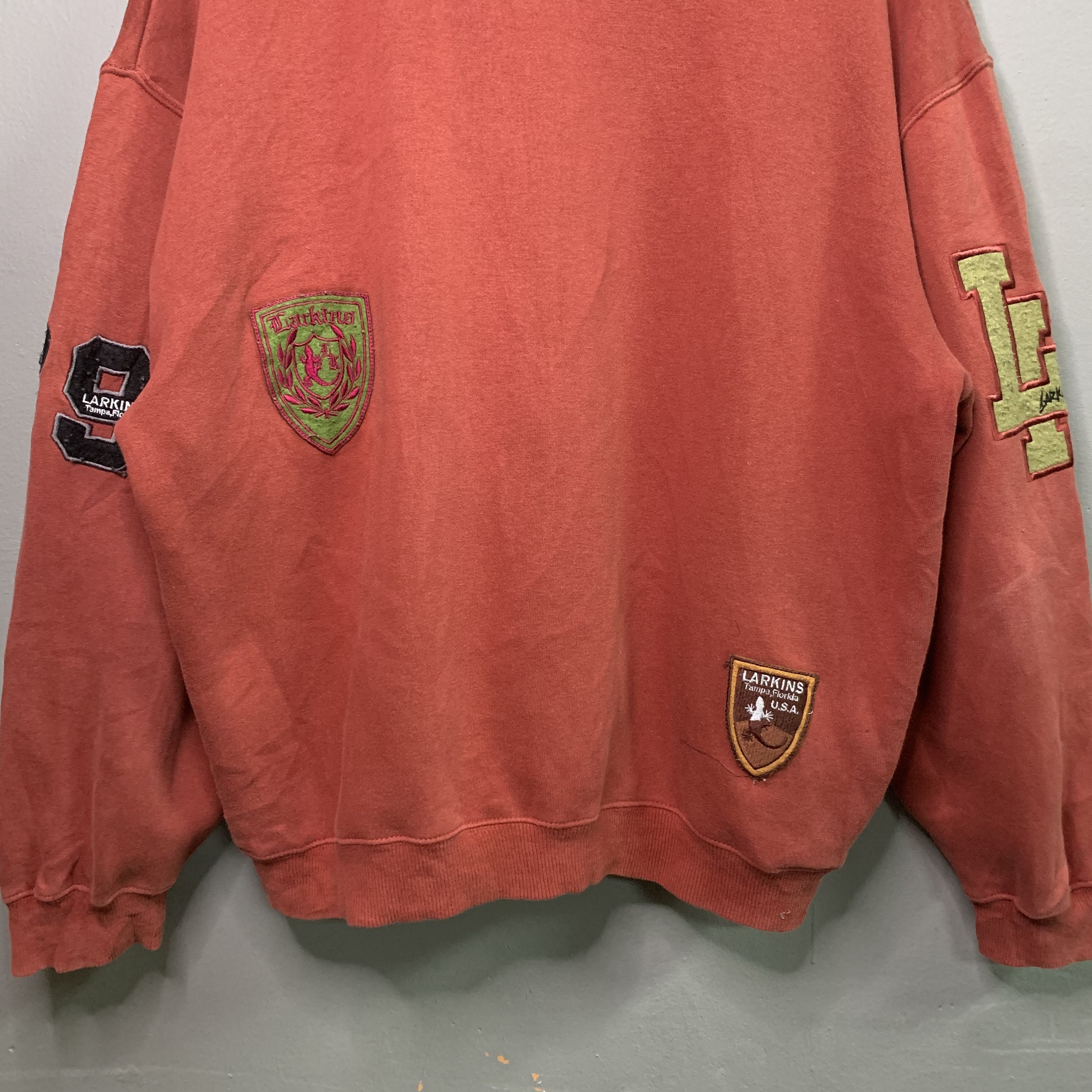 Japanese Brand SEND OFFERS 🔥 Larkins Tampa Florida With Patches Sweatshirt Size US XL / EU 56 / 4 - 12 Thumbnail