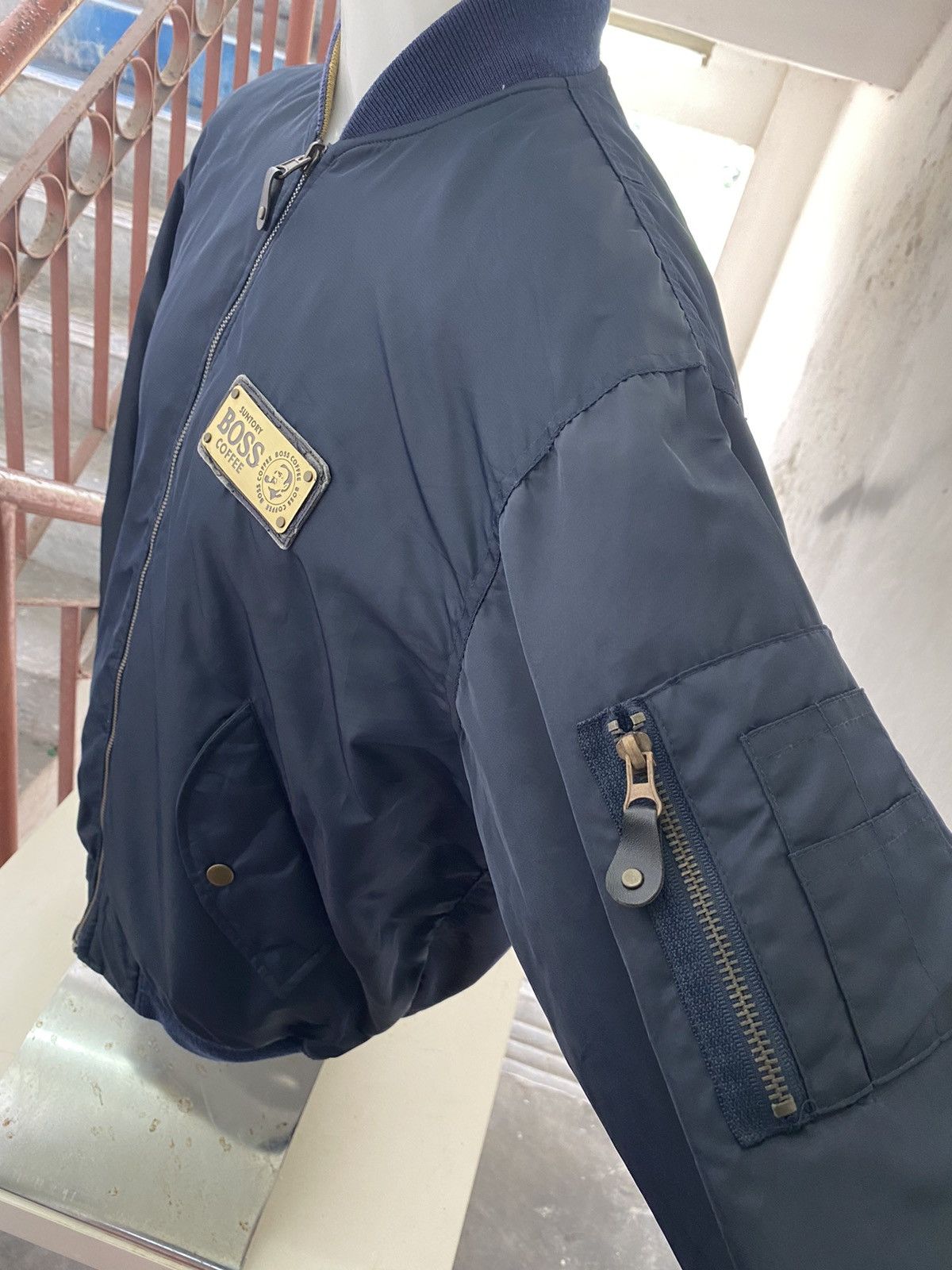 Japanese Brand × Vintage VTG DISTRESSED SUNTORY COFFEE REVERSIBLE FLIGHT JACKET Size US M / EU 48-50 / 2 - 6 Thumbnail