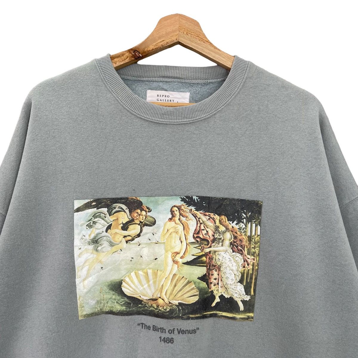 Paloma Picasso Art Design The Birth of Venus Crewneck Sweatshirt Size L Size US L / EU 52-54 / 3 - 4 Thumbnail