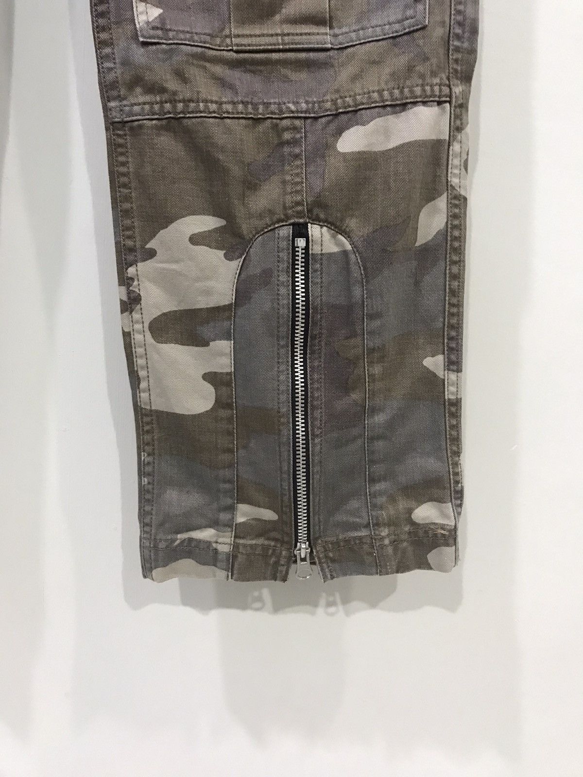 Japanese Brand × Seditionaries semanticdesign Japan Seditionaries Camo Tactical Pant Size US 30 / EU 46 - 8 Thumbnail