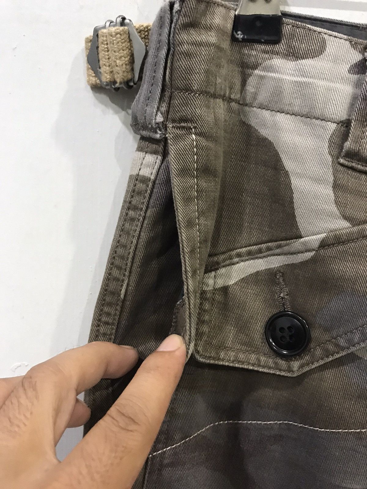 Japanese Brand × Seditionaries semanticdesign Japan Seditionaries Camo Tactical Pant Size US 30 / EU 46 - 12 Thumbnail