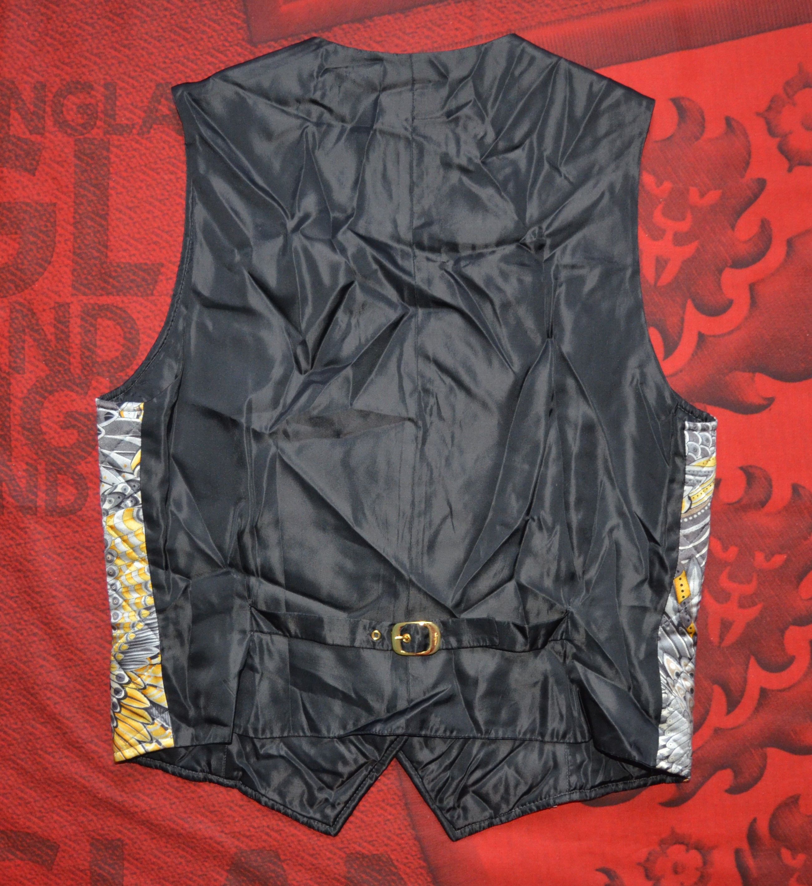 Salvatore Ferragamo Salvatore Ferragamo Women's Silk Vest Made In Italy Luxury Size M / US 6-8 / IT 42-44 - 25 Thumbnail