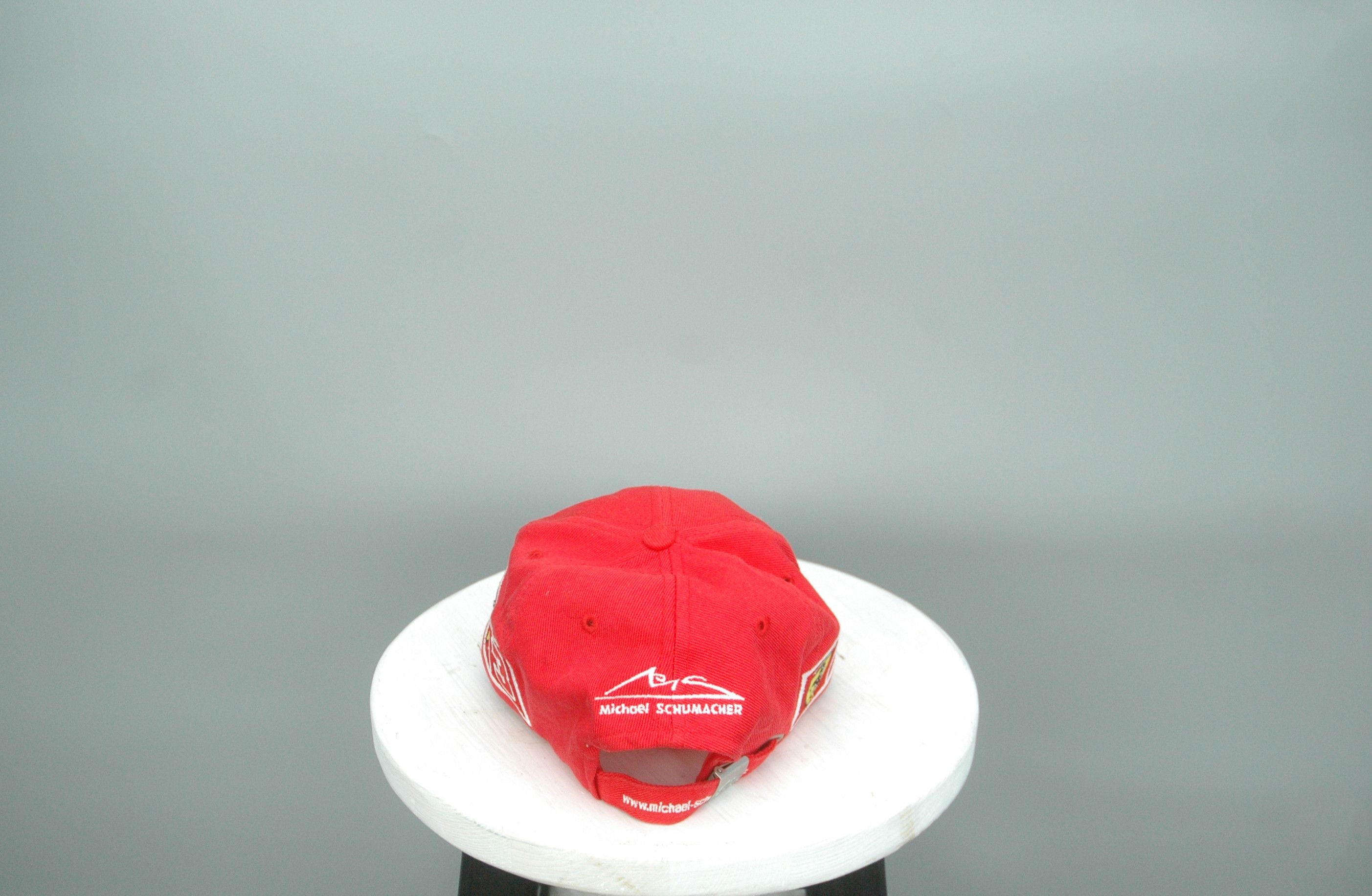Ferrari RARE VTG 2000 Michael Schumacher FERRARI Formula 1 Champion Size ONE SIZE - 5 Thumbnail