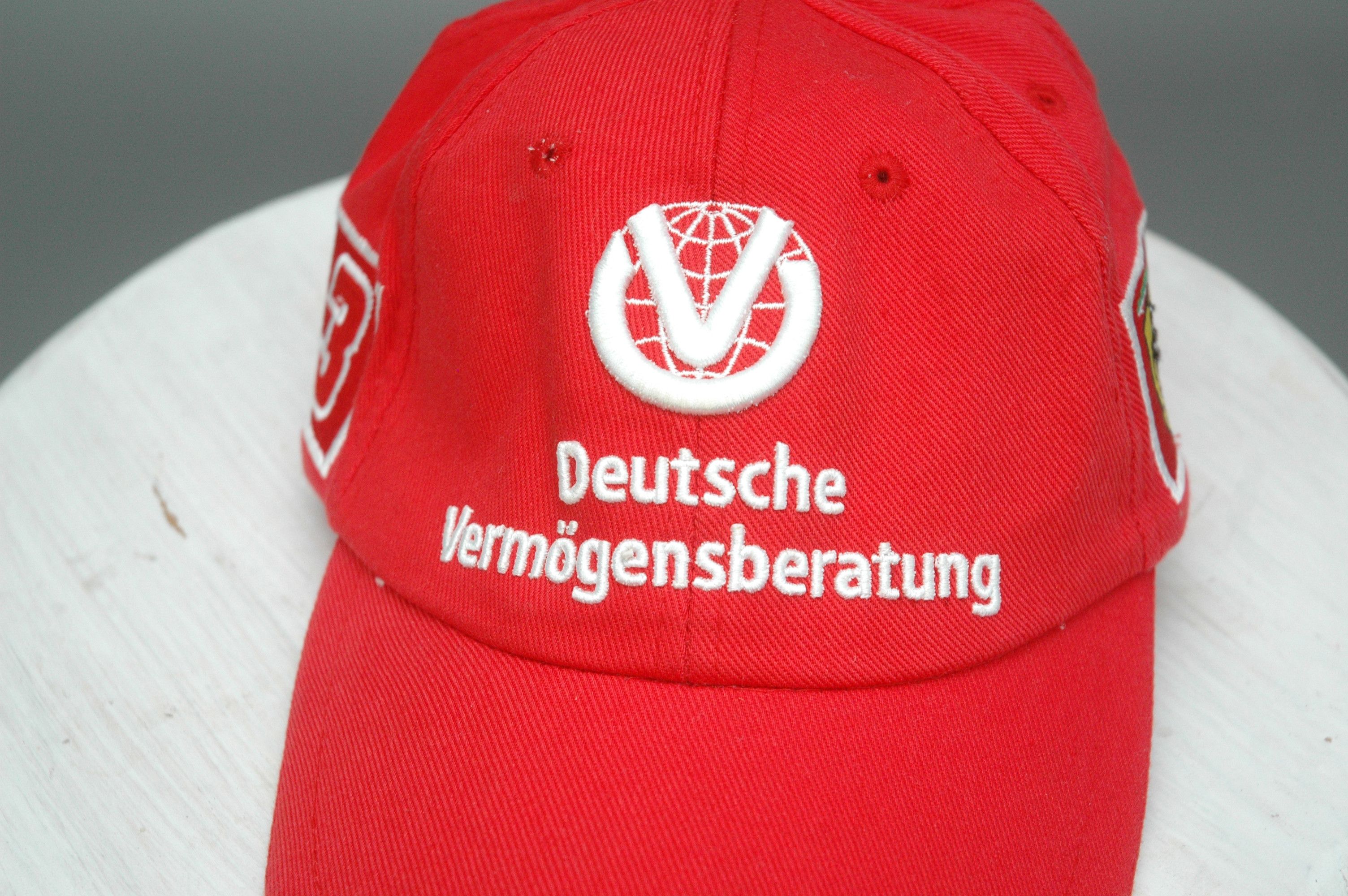 Ferrari RARE VTG 2000 Michael Schumacher FERRARI Formula 1 Champion Size ONE SIZE - 2 Thumbnail
