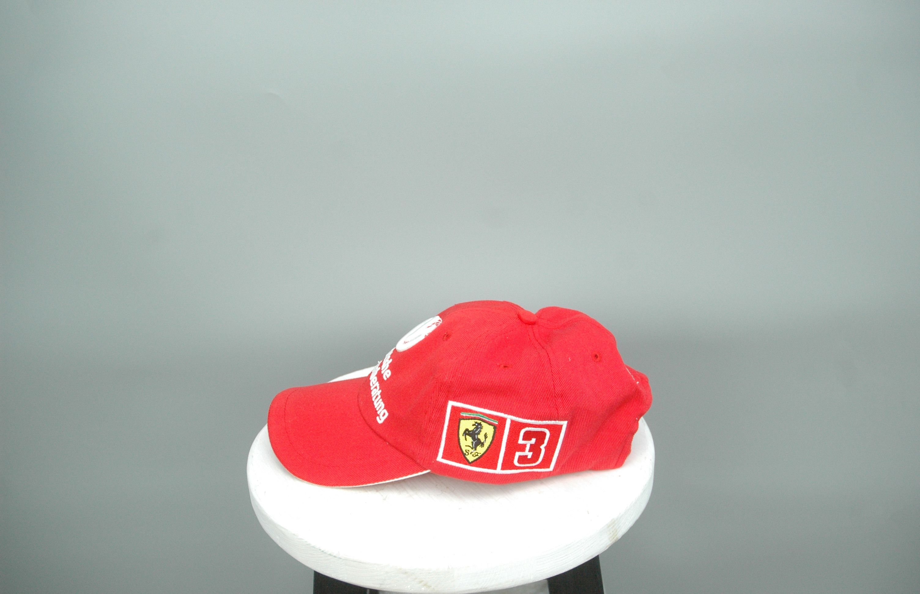 Ferrari RARE VTG 2000 Michael Schumacher FERRARI Formula 1 Champion Size ONE SIZE - 3 Thumbnail