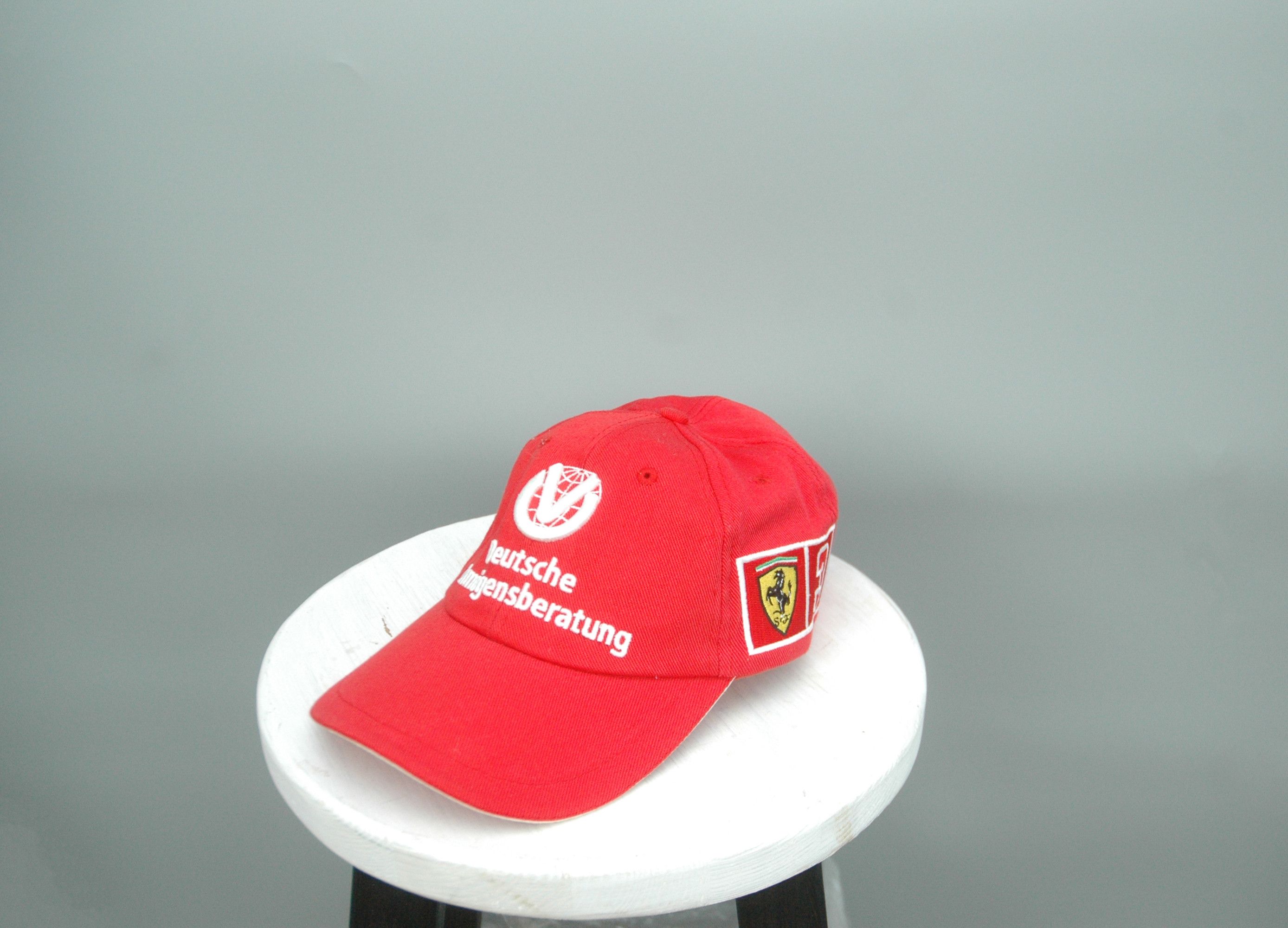 Ferrari RARE VTG 2000 Michael Schumacher FERRARI Formula 1 Champion Size ONE SIZE - 1 Thumbnail