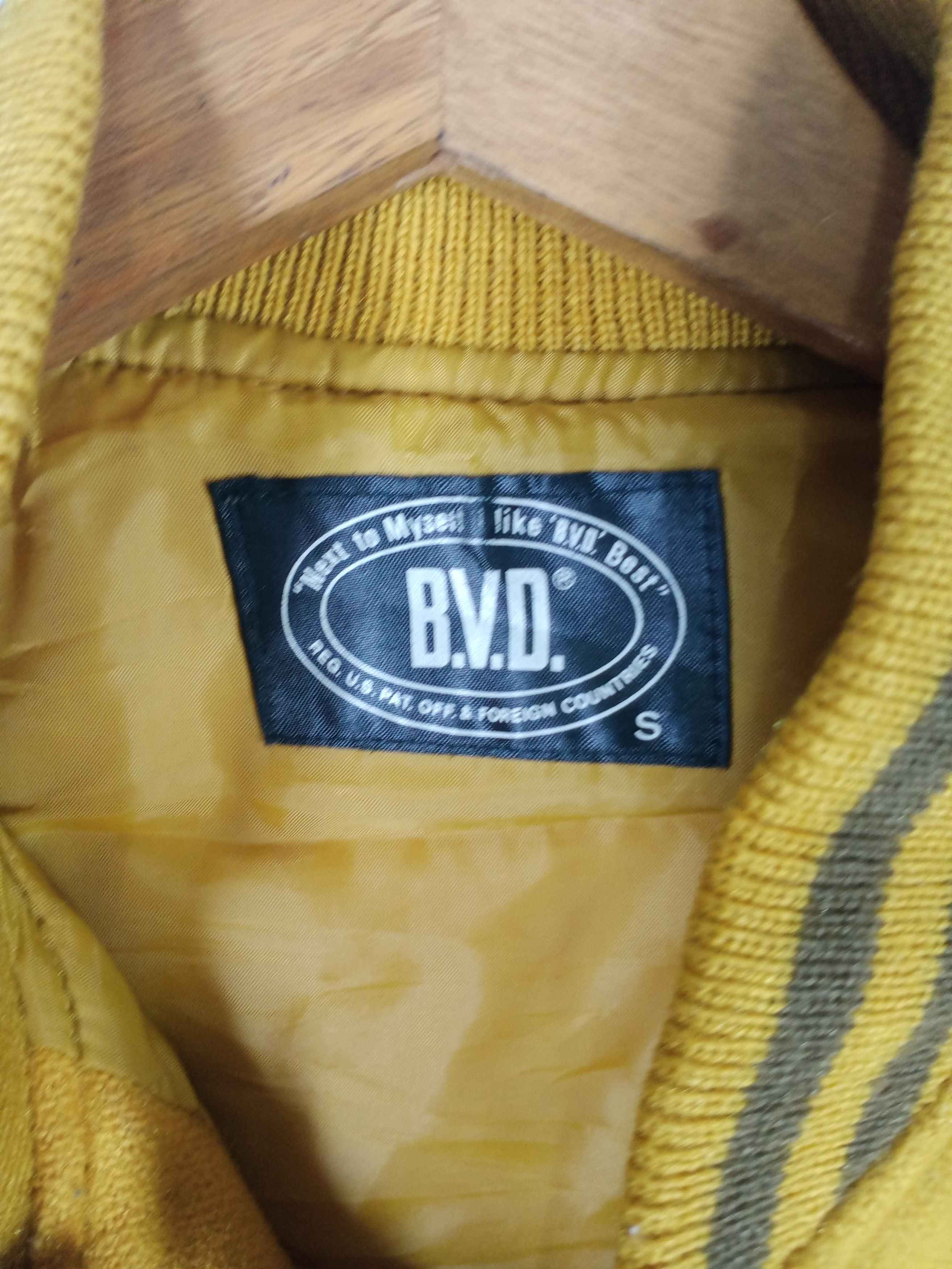 Japanese Brand Rare Vintage B.V.D Wool Varsity Jacket Size US S / EU 44-46 / 1 - 4 Thumbnail