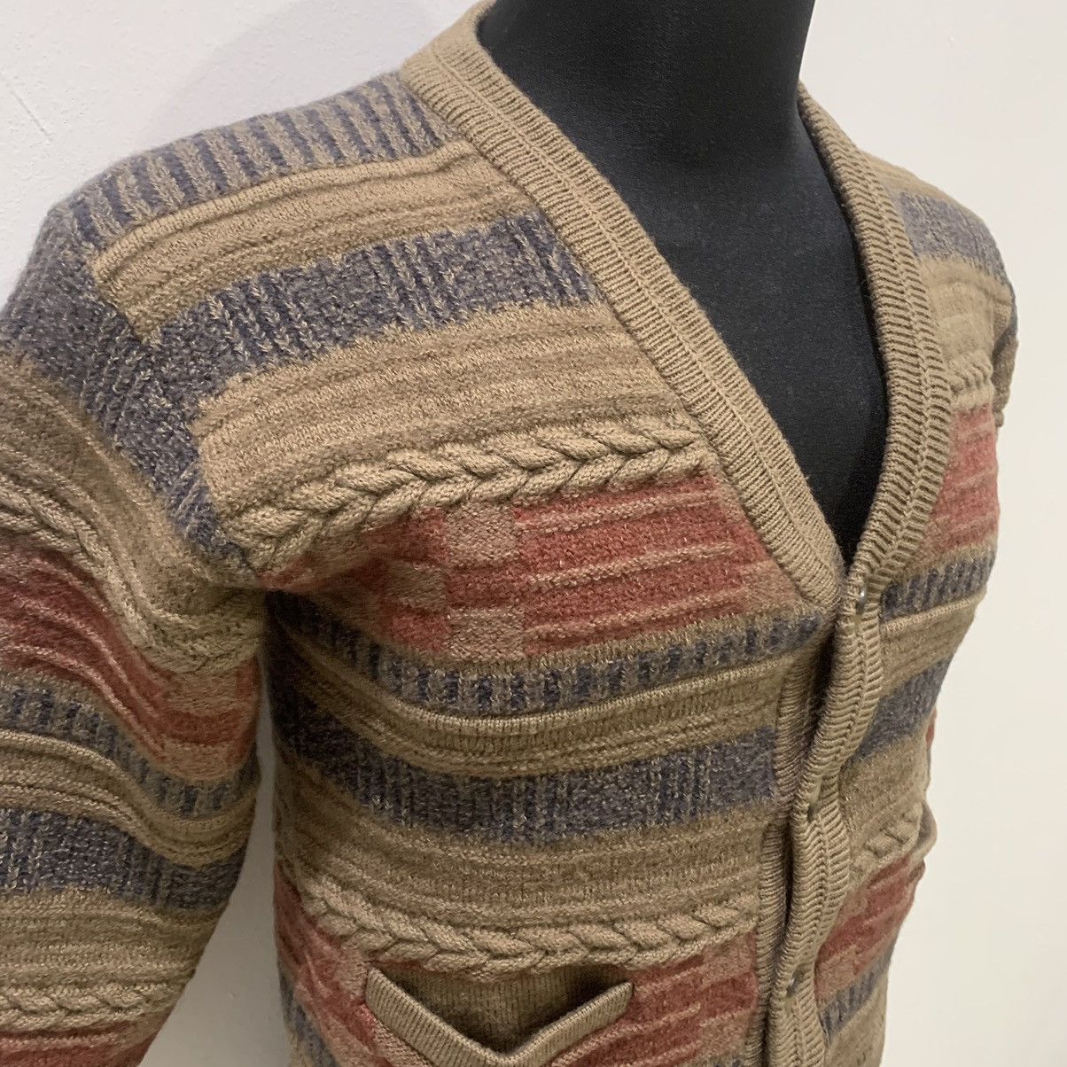 Giovanni Valentino MARIO GIOVANNI ITALY Fair Isle Cable Knit Cardigan Sweater Size S / US 4 / IT 40 - 4 Thumbnail