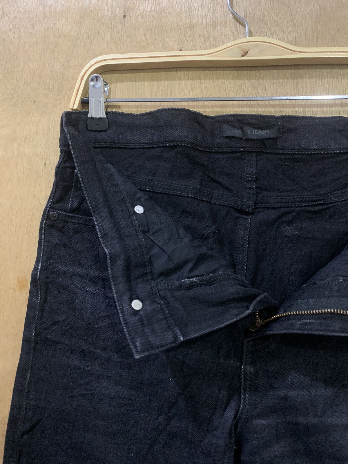 Japanese Brand × Undercover × Uniqlo UNIQLO UNDERCOVER INSPIRED RARE BLACK STREETWEAR DENIM JEAN Size US 30 / EU 46 - 15 Thumbnail