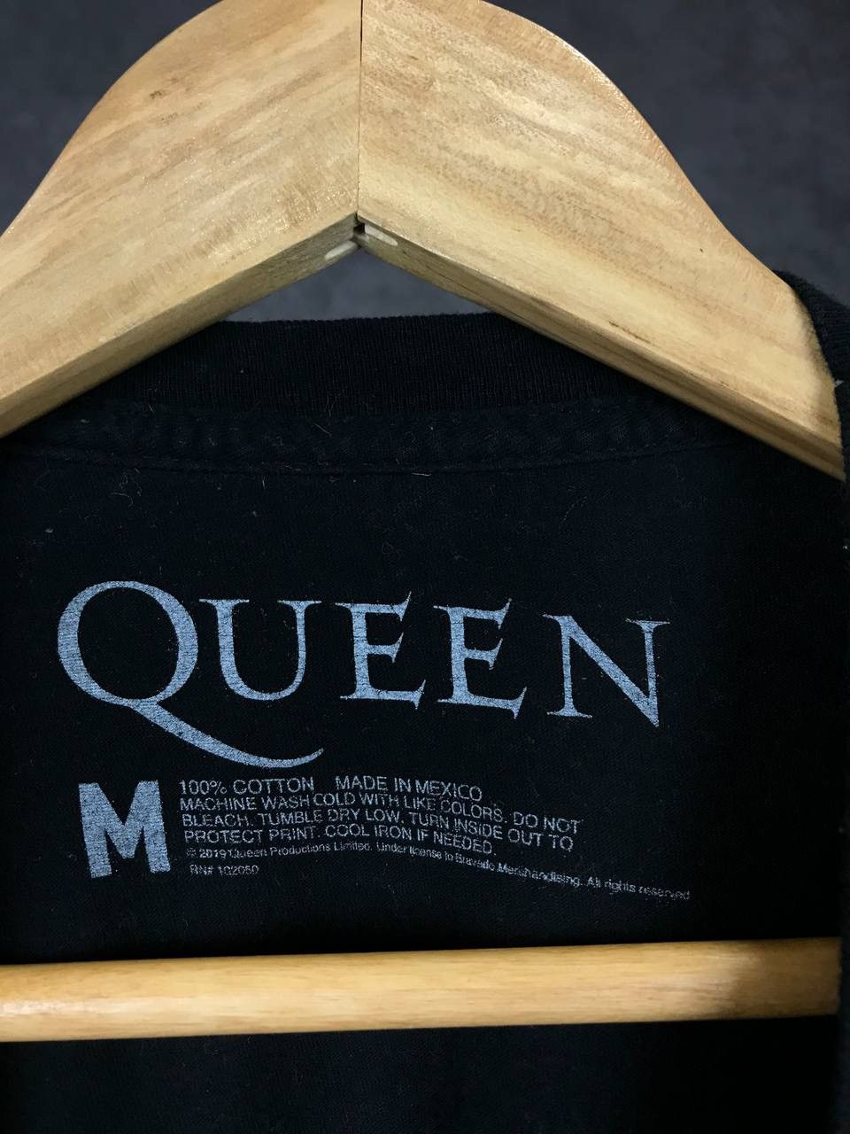 Band Tees × Vintage Queen vintage rock band tee Size US M / EU 48-50 / 2 - 3 Thumbnail