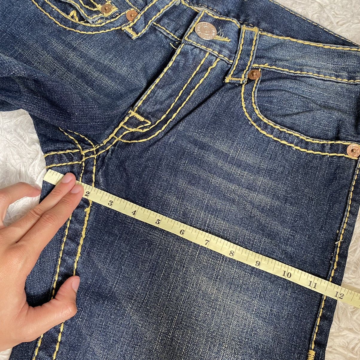 True Religion Vintage True Religion Billy Super T Yellow Stitch Jeans Size US 32 / EU 48 - 16 Thumbnail