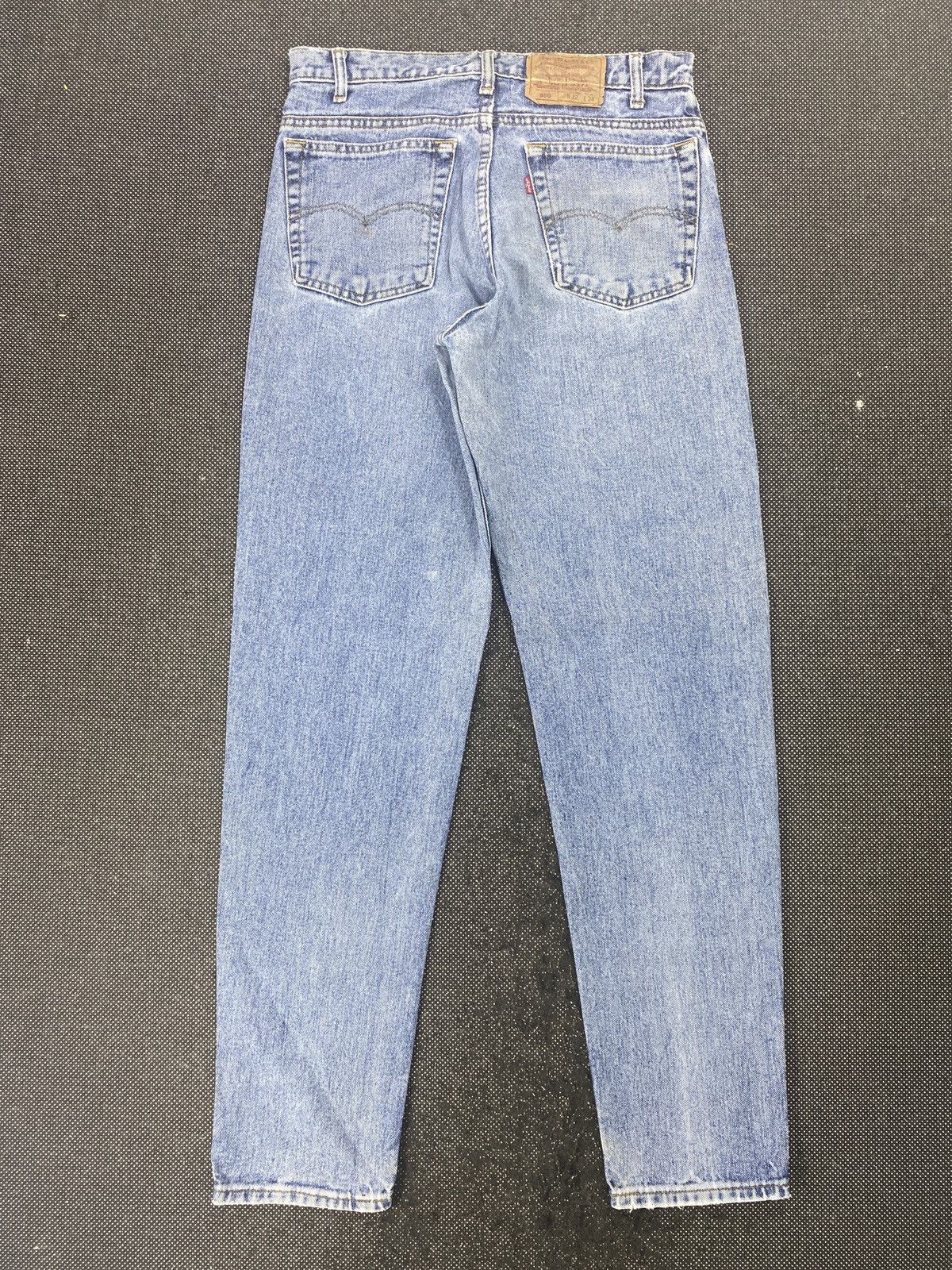Levi's VINTAGE LEVIS 550 BLUE WASH JEANS-J466 Size US 32 / EU 48 - 3 Thumbnail