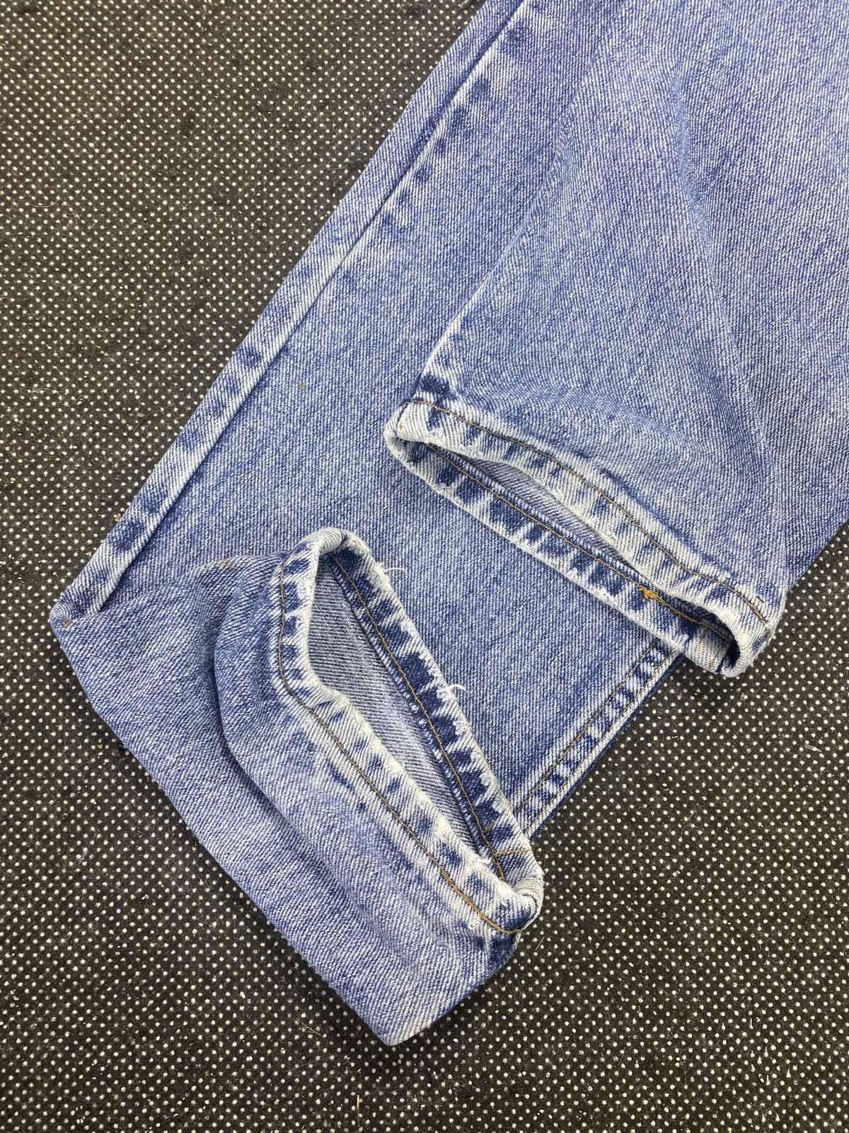 Levi's VINTAGE LEVIS 550 BLUE WASH JEANS-J466 Size US 32 / EU 48 - 9 Thumbnail