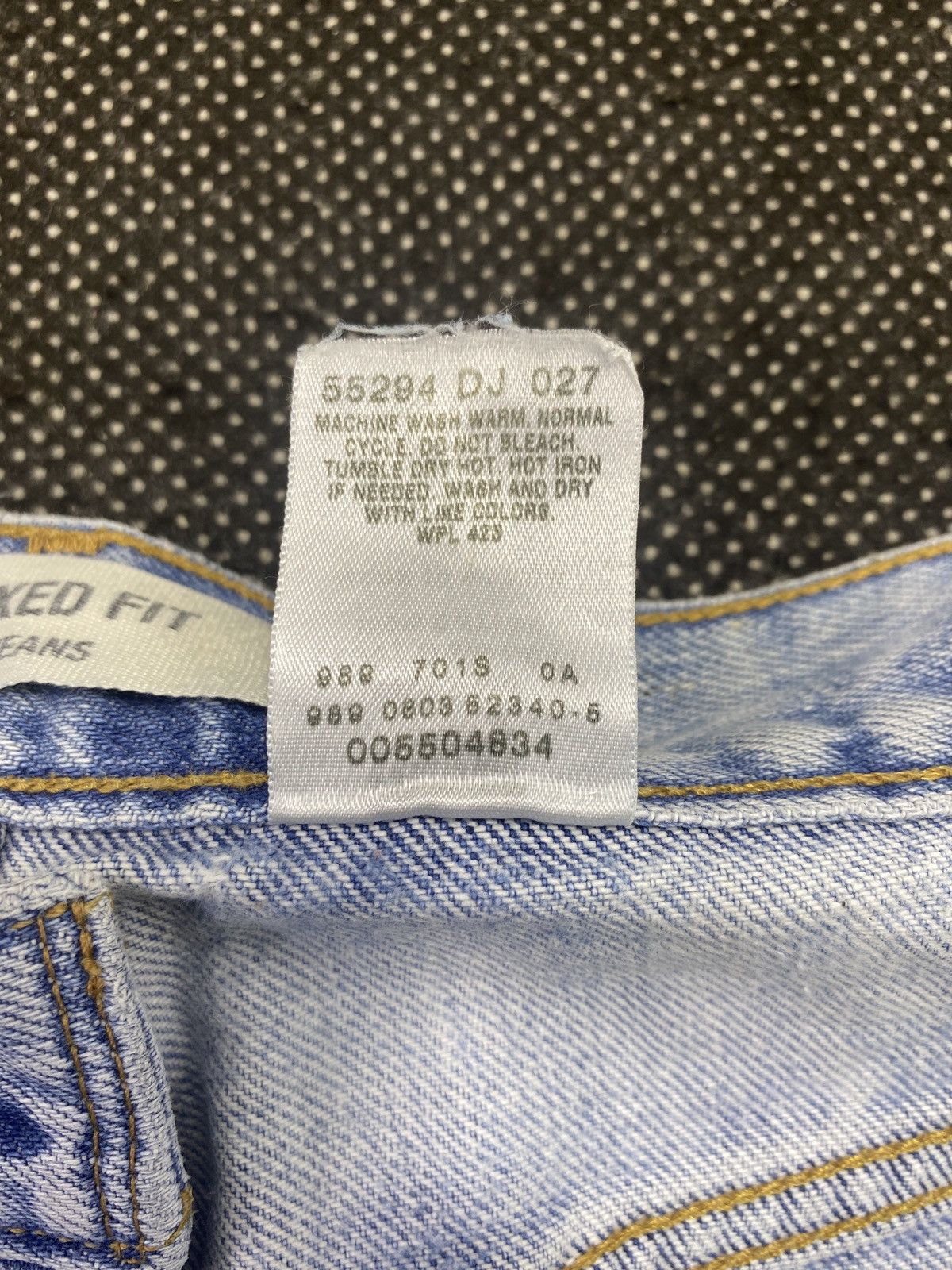 Levi's VINTAGE LEVIS 550 BLUE WASH JEANS-J470 Size US 36 / EU 52 - 8 Thumbnail