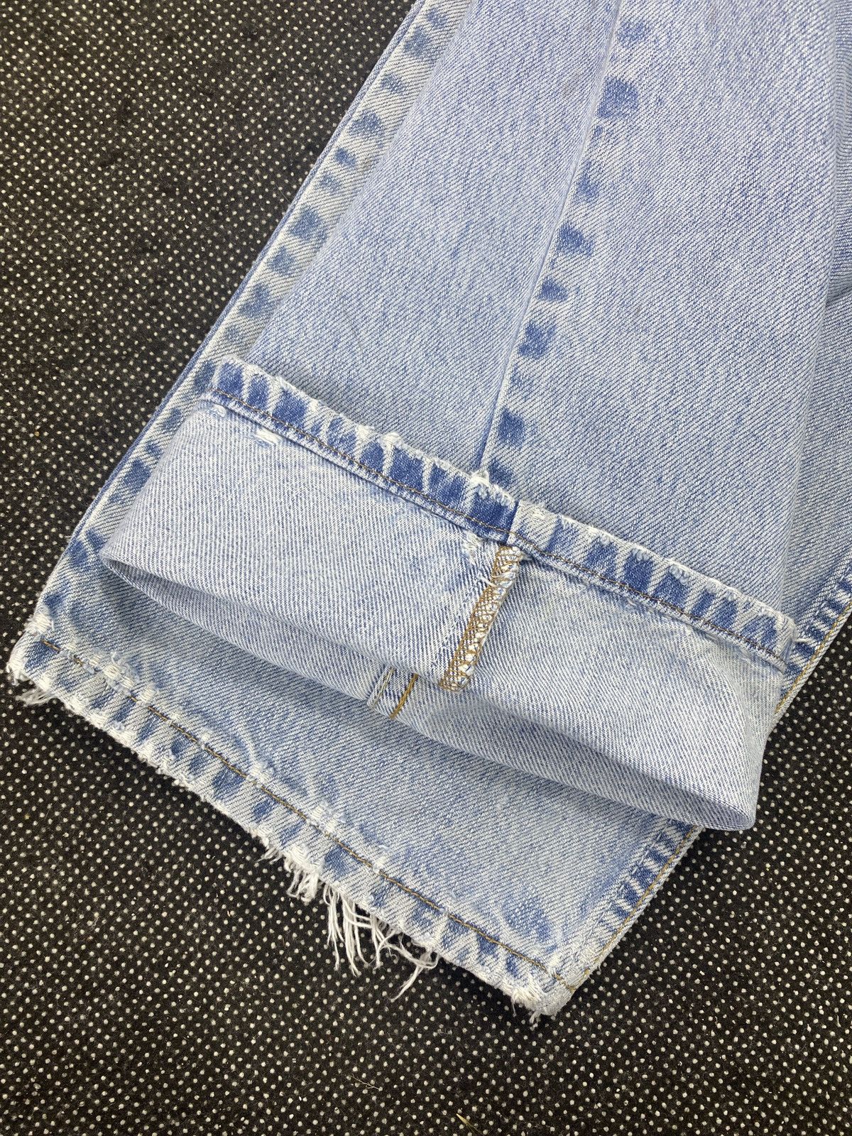 Levi's VINTAGE LEVIS 550 BLUE WASH JEANS-J470 Size US 36 / EU 52 - 9 Thumbnail