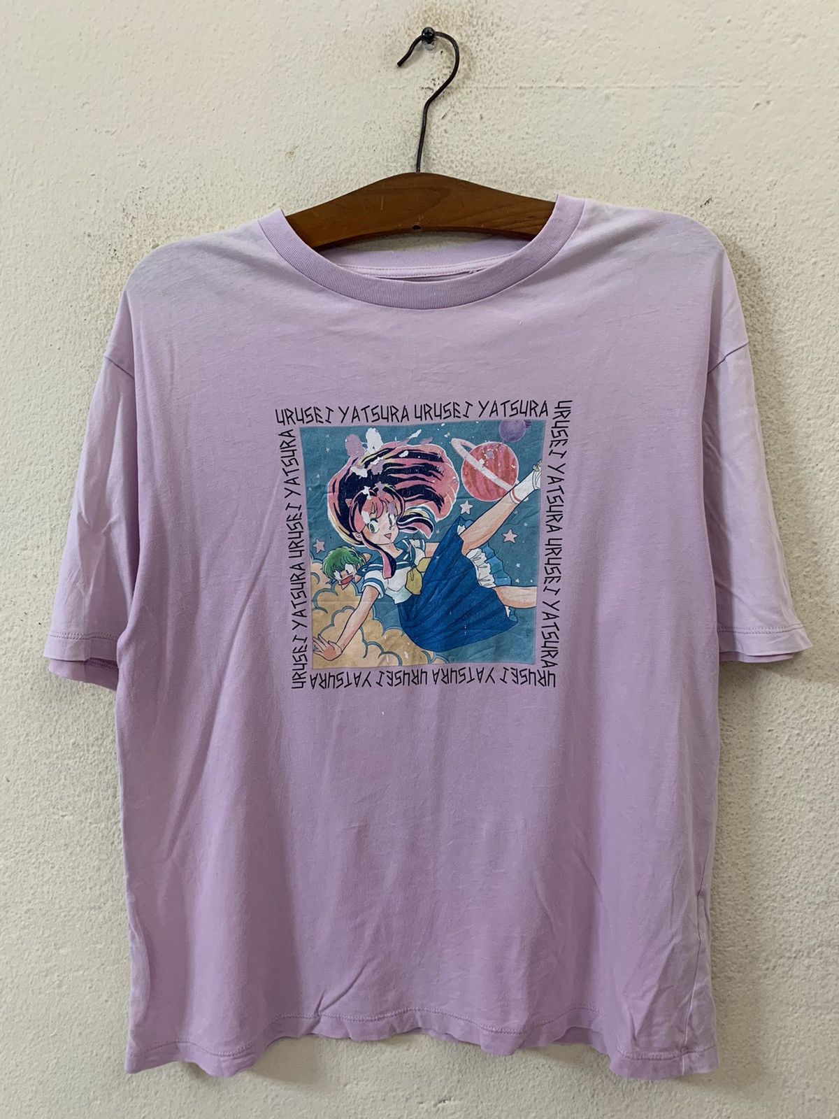 Anime Uniqlo Urusei Yatsura Anima Tee Size US S / EU 44-46 / 1 - 1 Thumbnail