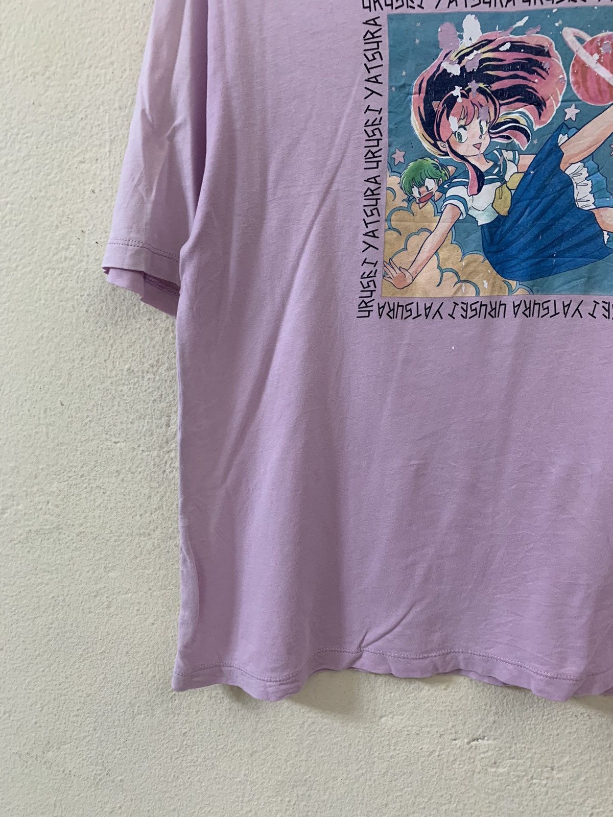 Anime Uniqlo Urusei Yatsura Anima Tee Size US S / EU 44-46 / 1 - 3 Thumbnail