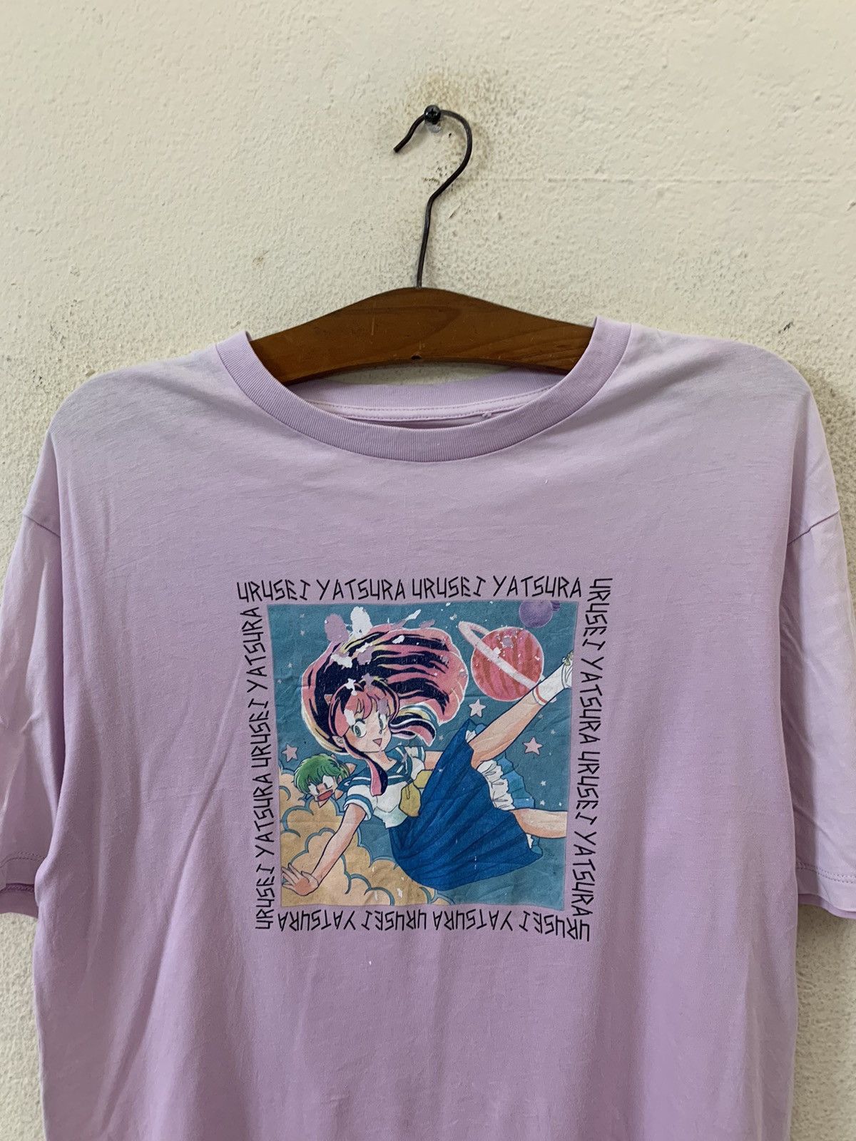 Anime Uniqlo Urusei Yatsura Anima Tee Size US S / EU 44-46 / 1 - 4 Thumbnail
